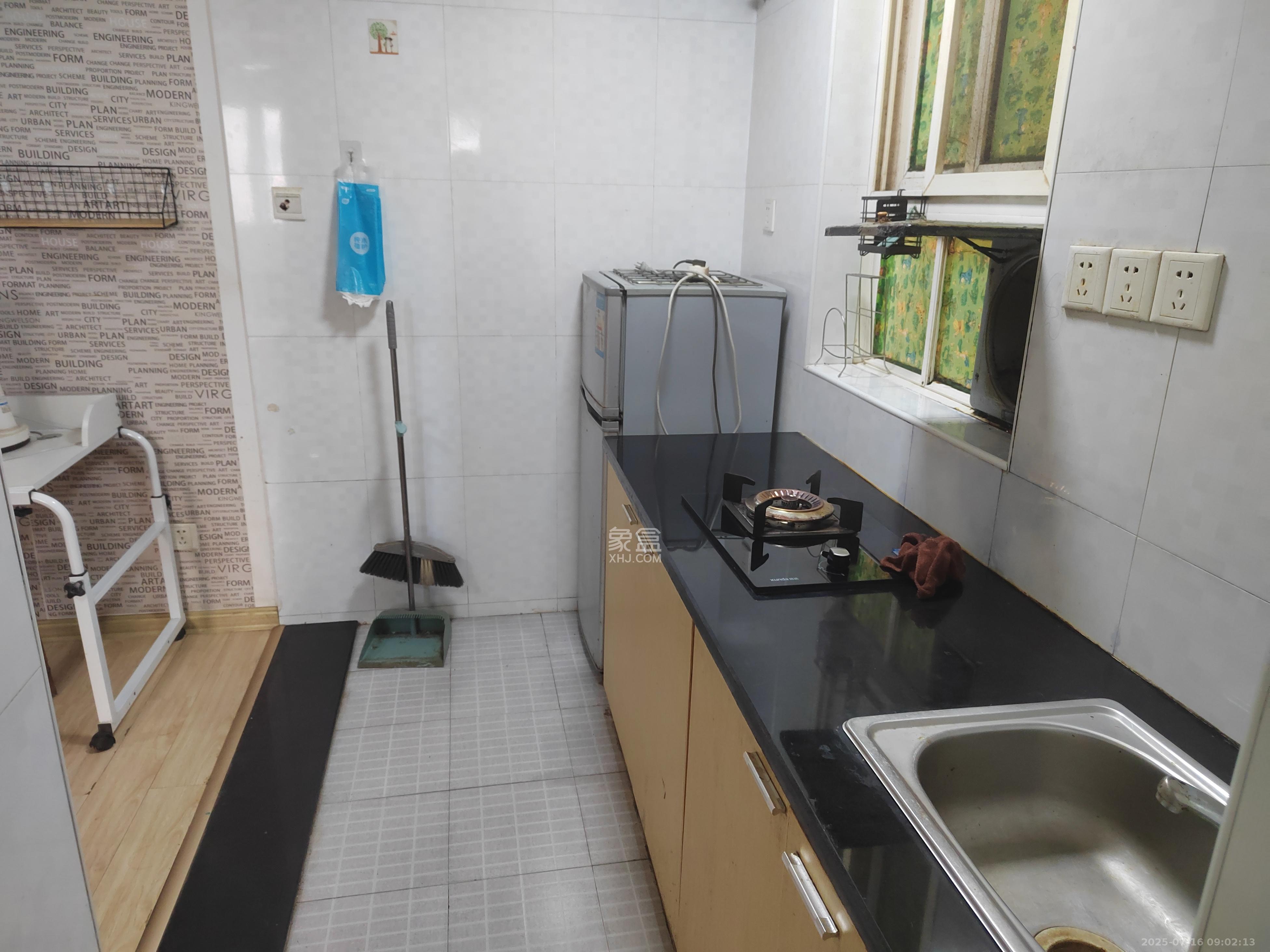 御景龙城  1室1厅1卫   1200.00元/月室内图