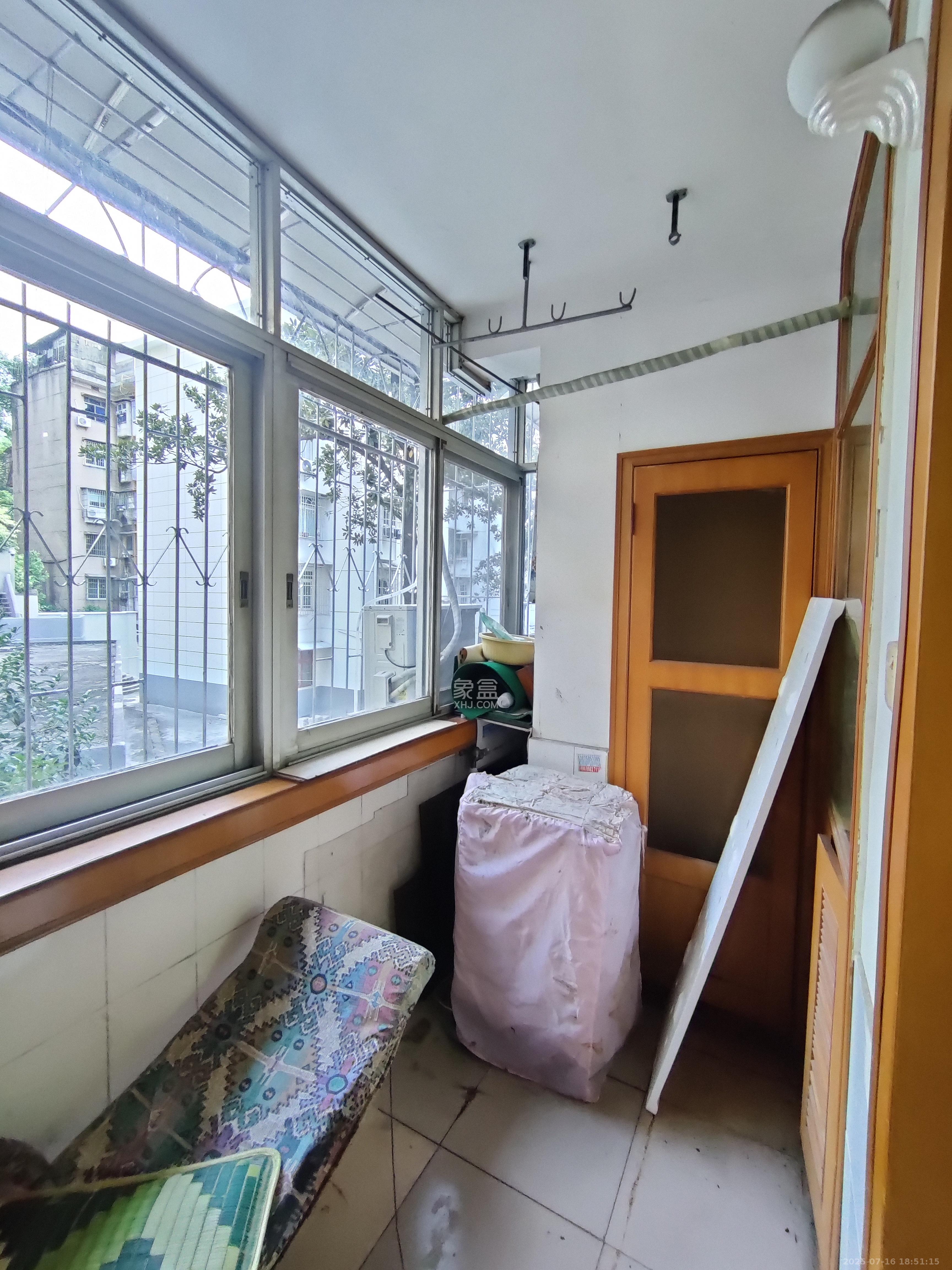 军干所宿舍  3室2厅1卫   1700.00元/月室内图