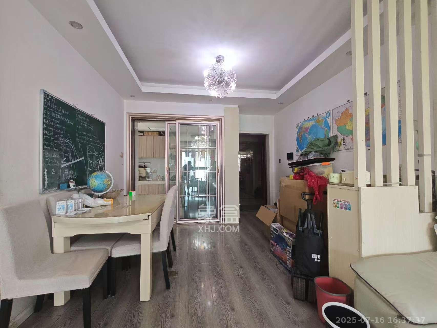 和泓梅溪四季  3室2厅1卫    2800.0元/月 和泓梅溪四季  3室2厅1卫    2800.0元/月室内图