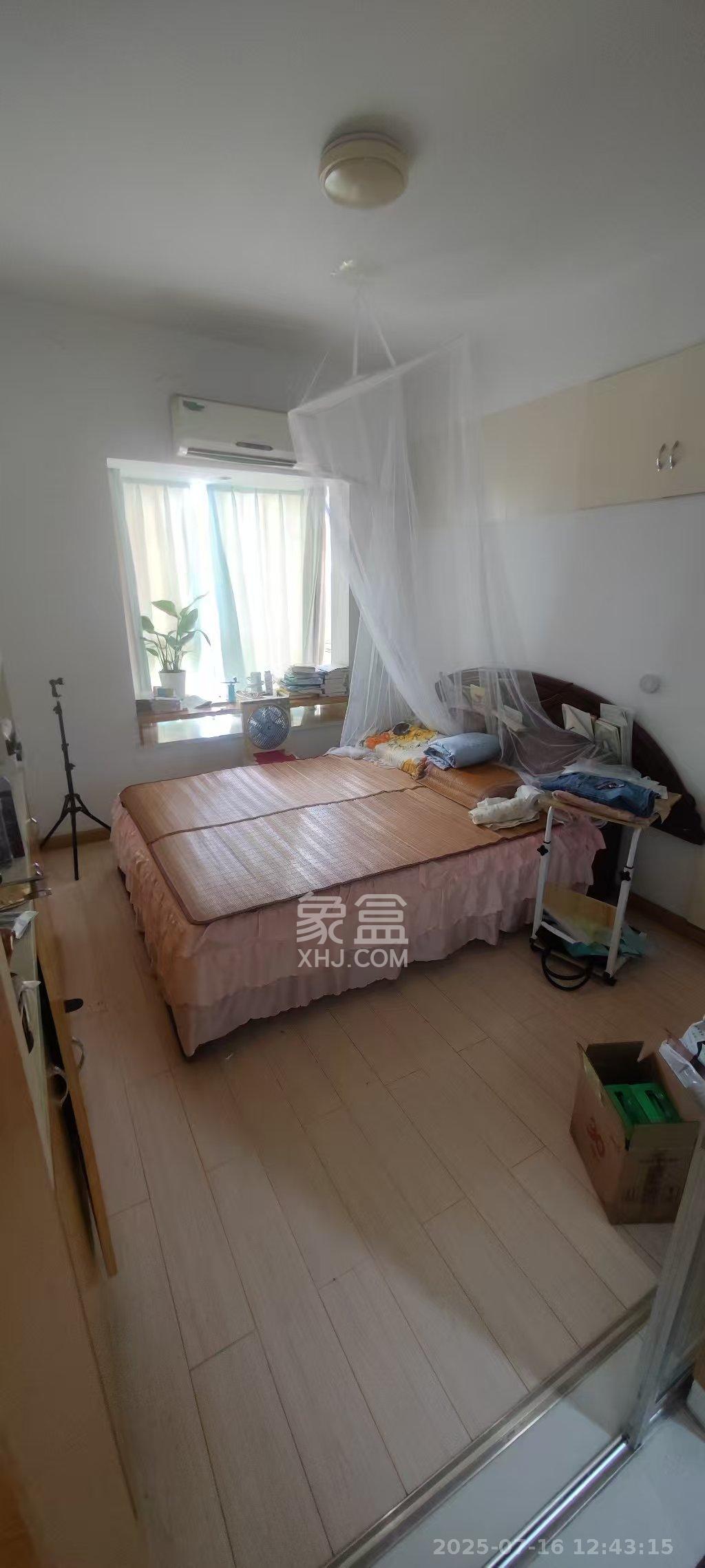 活力康城  3室2厅2卫    2900.0元/月