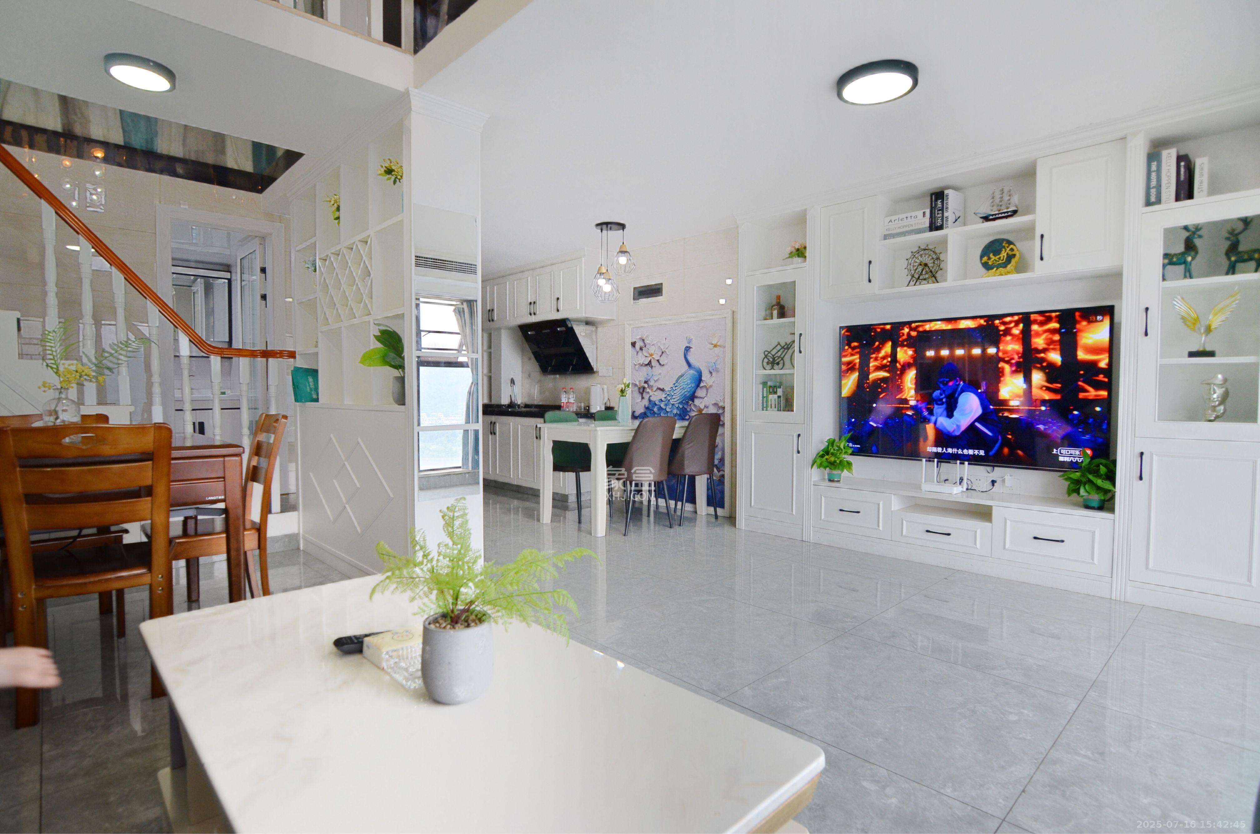 达美溪湖湾 2室1厅1卫 3000.0元/月 达美溪湖湾 2室1厅1卫 3000.0元/月室内图