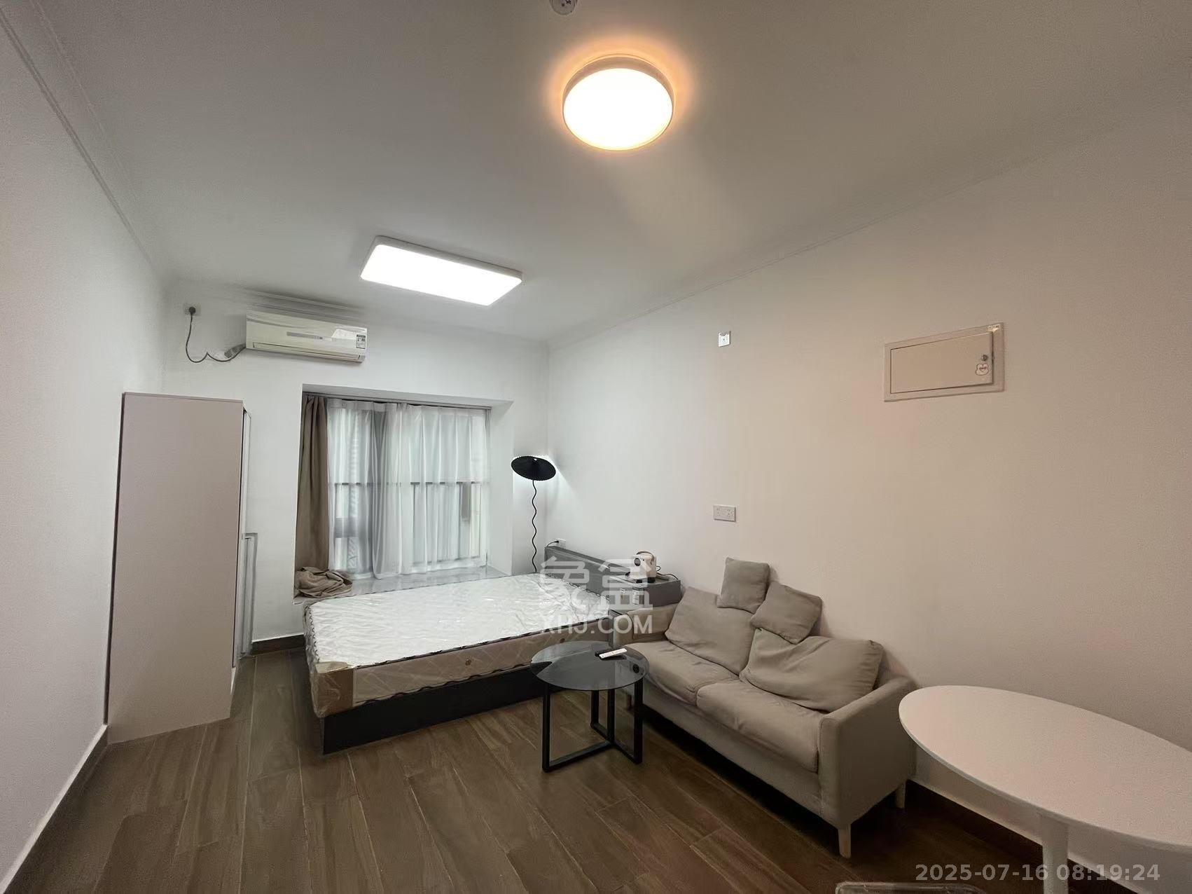 碧桂园城市之光  1室1厅1卫    1650.0元/月 碧桂园城市之光  1室1厅1卫    1650.0元/月