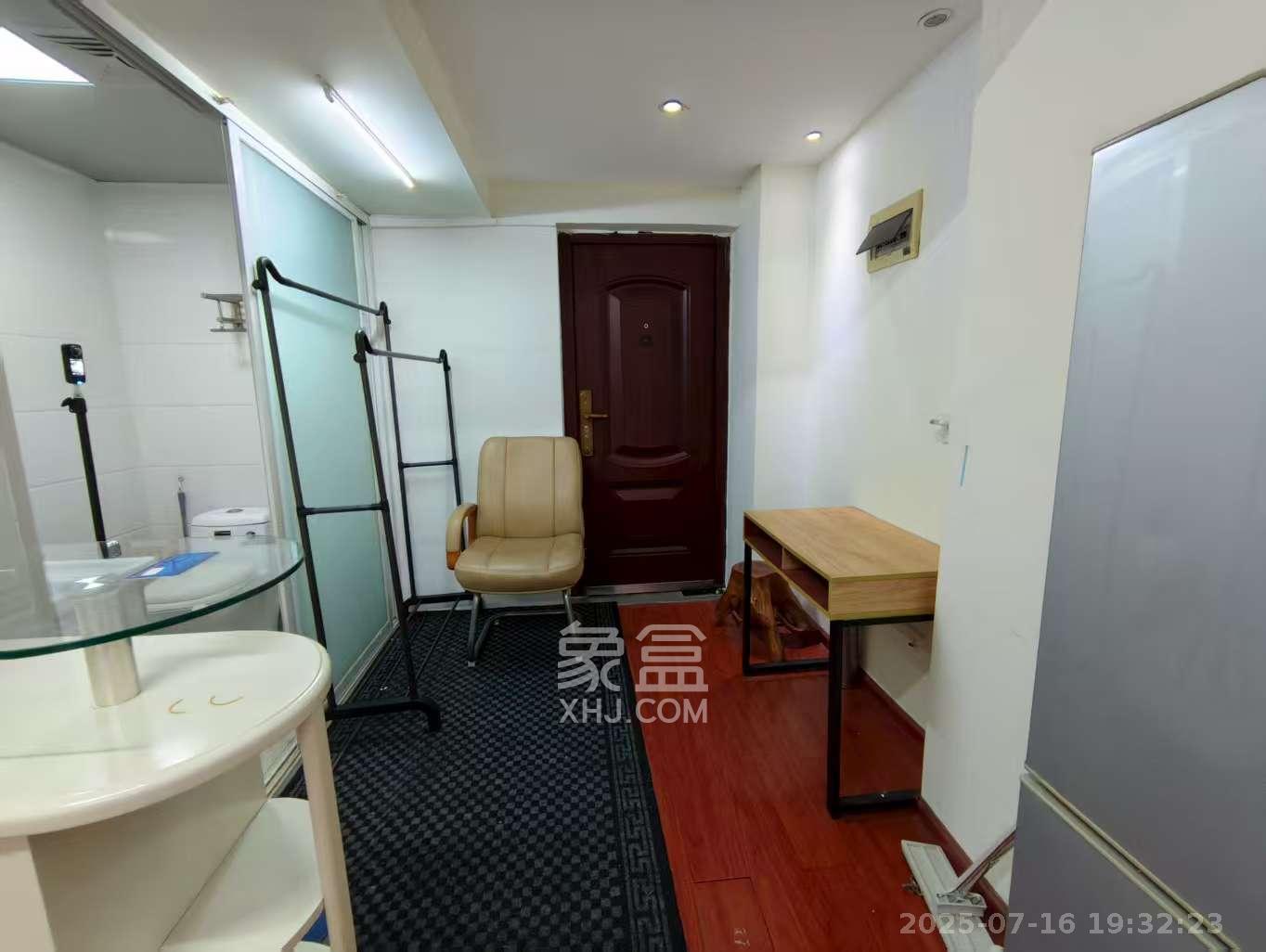 昌和商业中心/昌和国际 1室1厅1卫 1000.0元/月 昌和商业中心/昌和国际 1室1厅1卫 1000.0元/月室内图