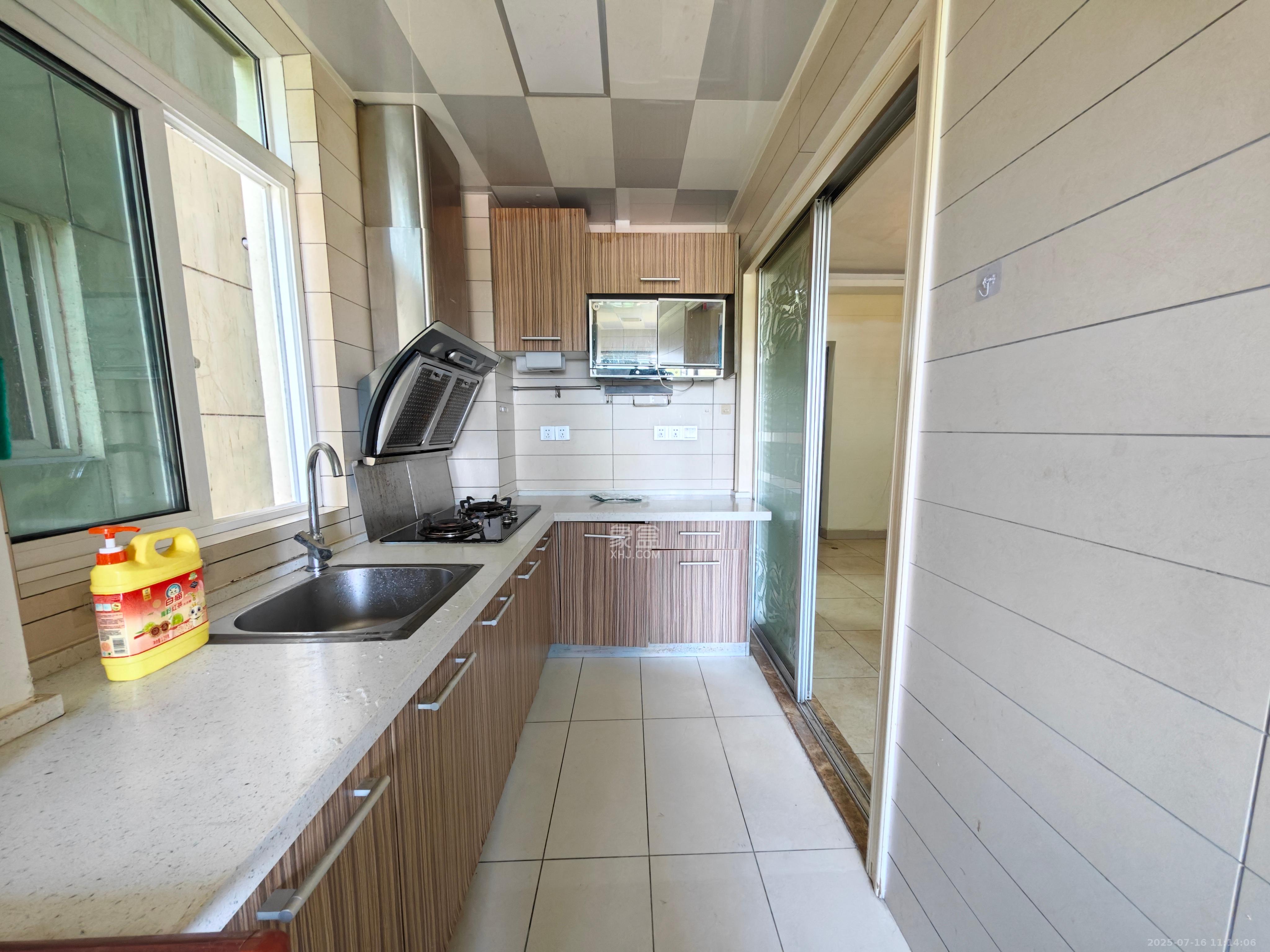 三重星都心 1室1厅1卫 1600.0元/月 三重星都心 1室1厅1卫 1600.0元/月室内图