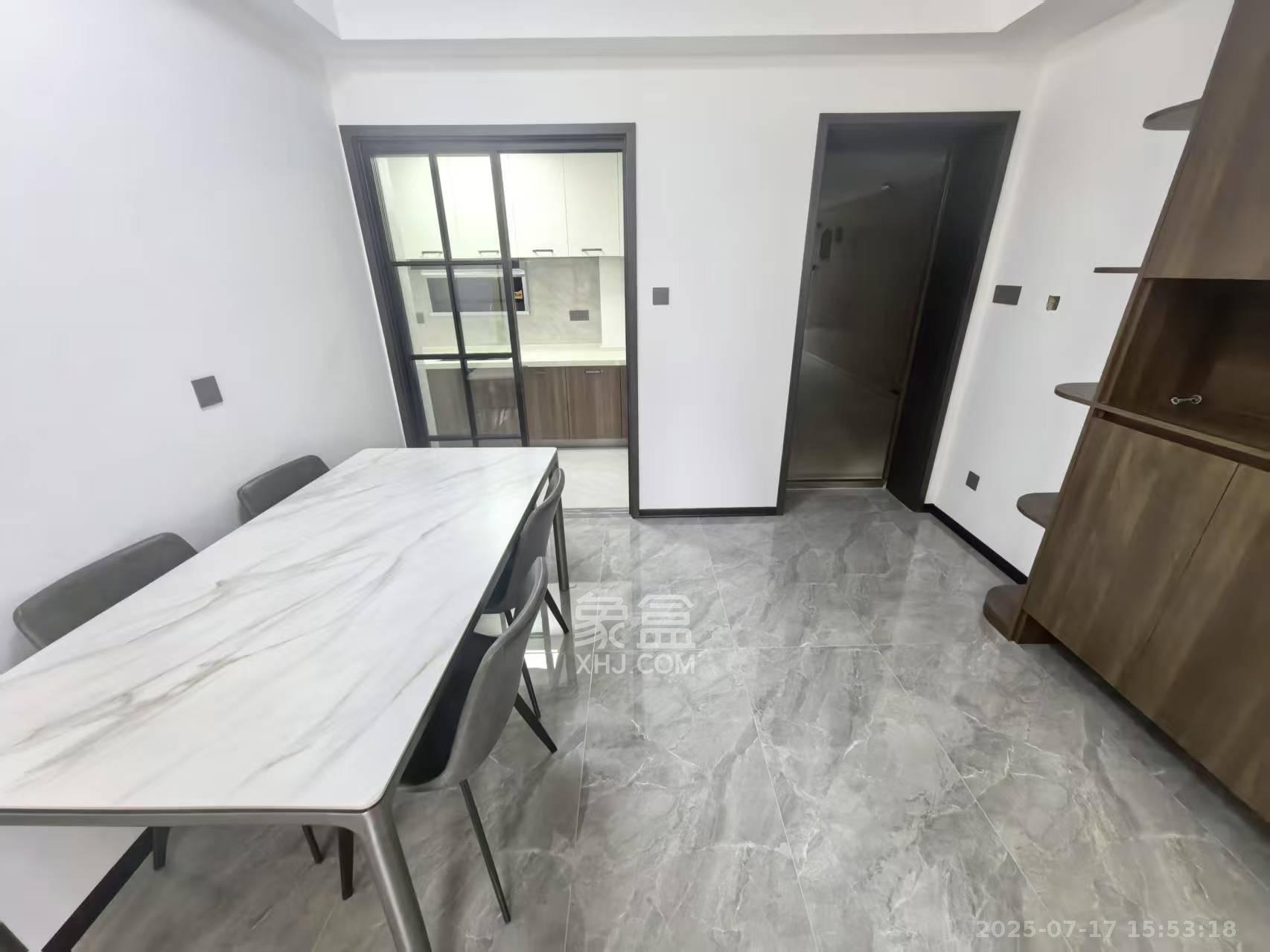中建梅溪湖中心  3室2厅1卫   3300.00元/月室内图