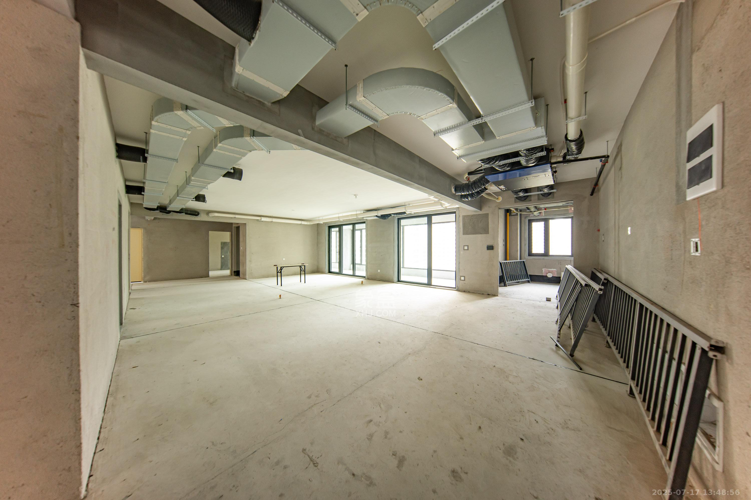 建投象山国际  6室2厅3卫   450.00万