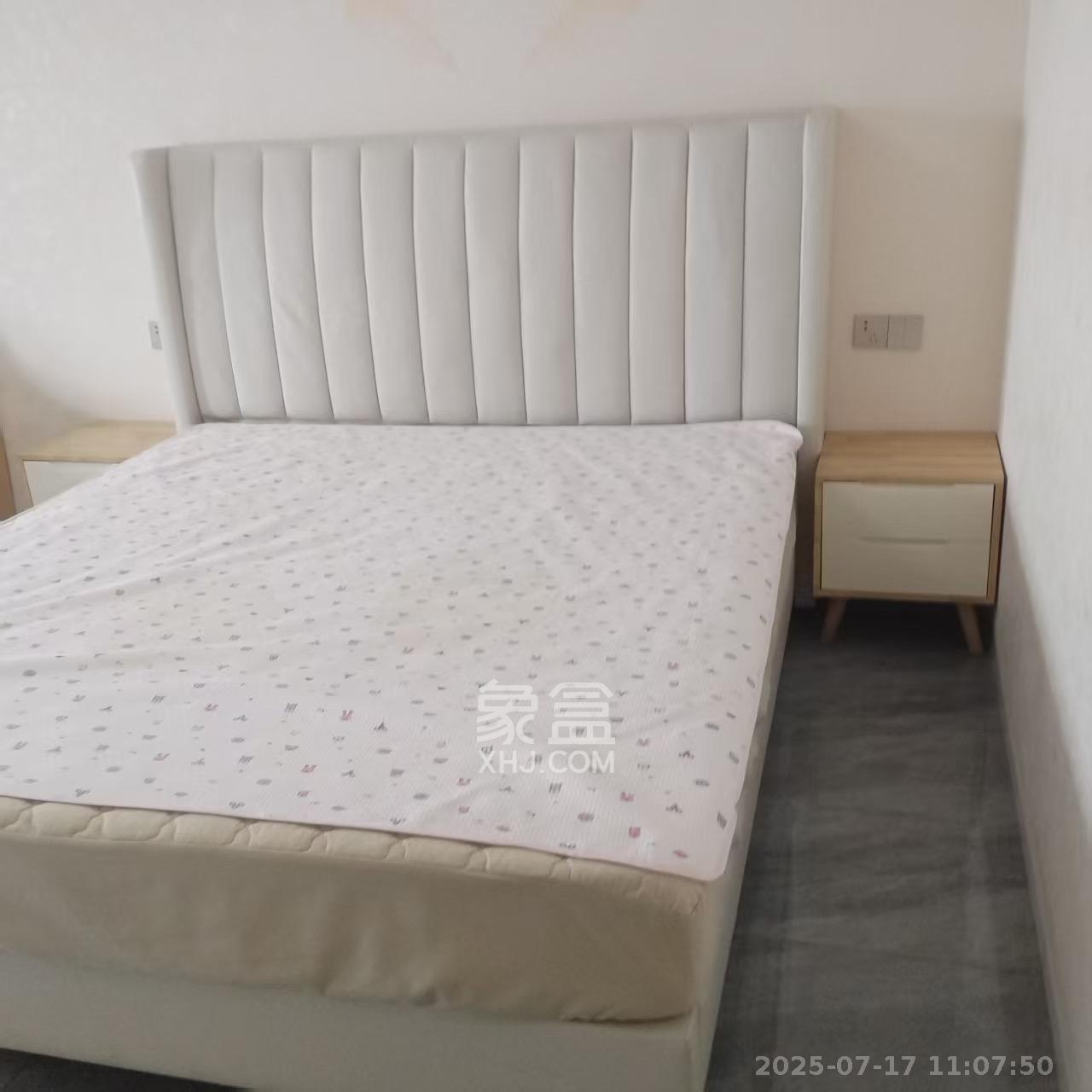 江南华府  1室1厅1卫   1850.00元/月室内图