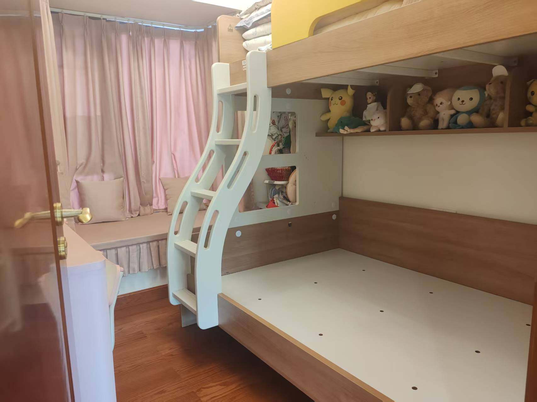 恒大名都  3室2厅2卫   2000.00元/月室内图