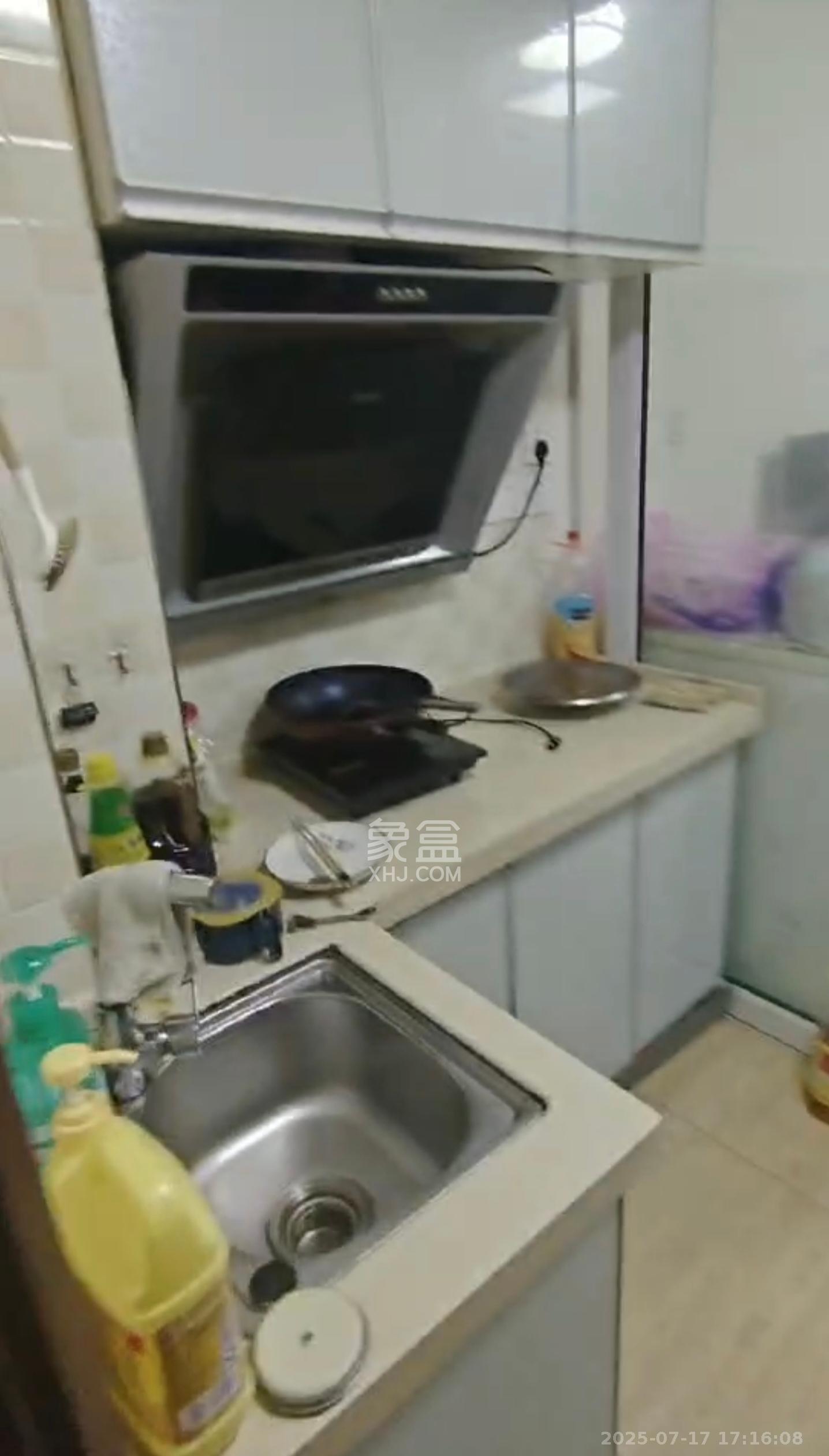 星城映象  1室1厅1卫   1500.00元/月室内图