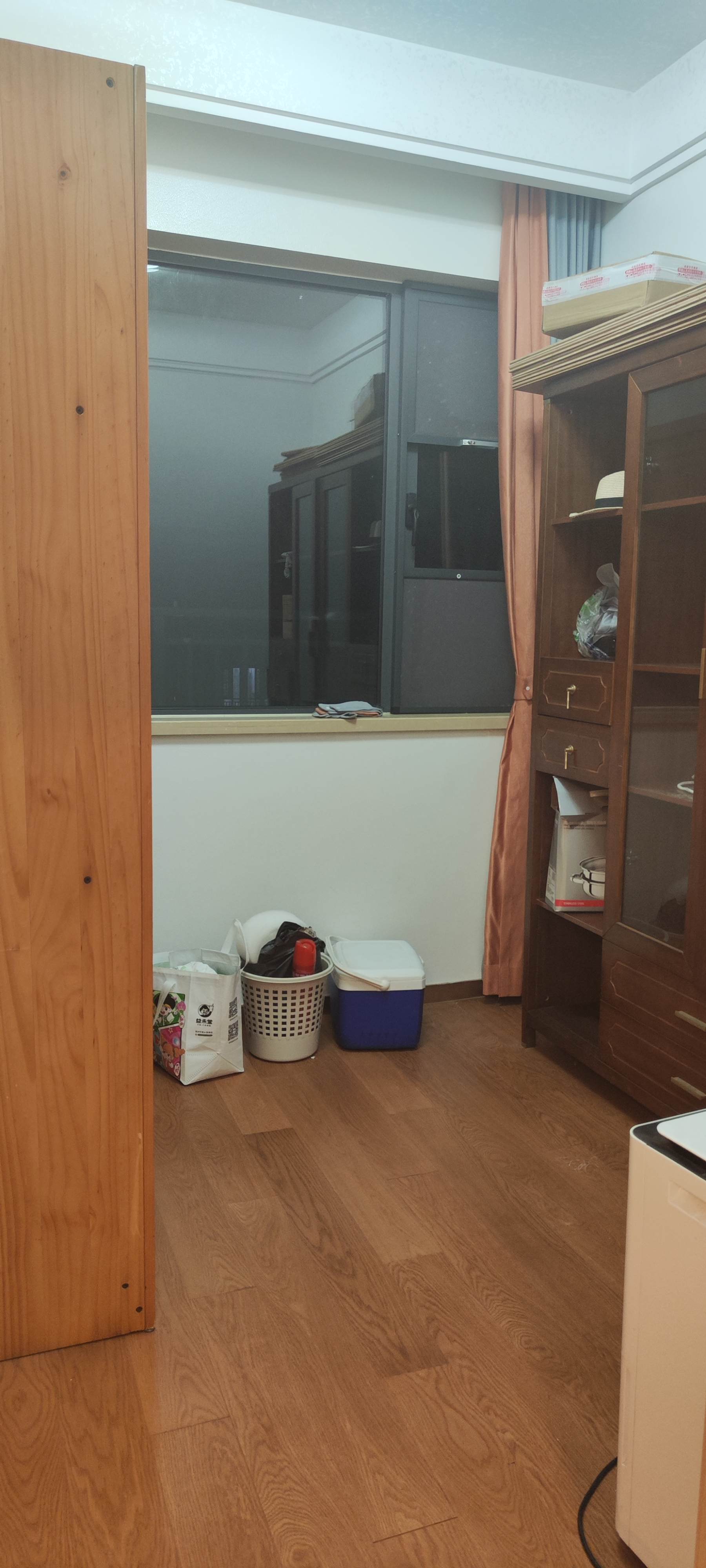 环球100宝龙城 2室2厅1卫 1600.0元/月 环球100宝龙城 2室2厅1卫 1600.0元/月室内图