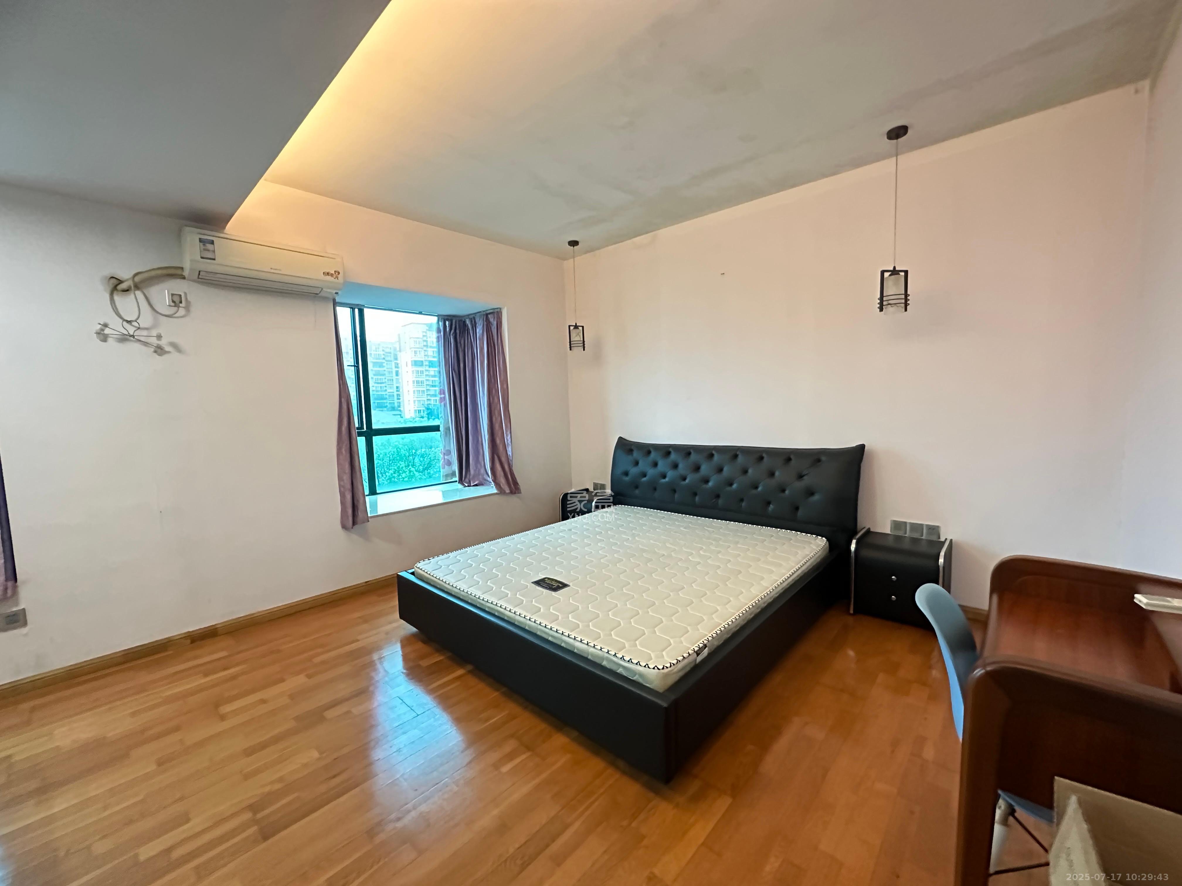 湘府东苑  2室1厅2卫    2500.0元/月 湘府东苑  2室1厅2卫    2500.0元/月室内图