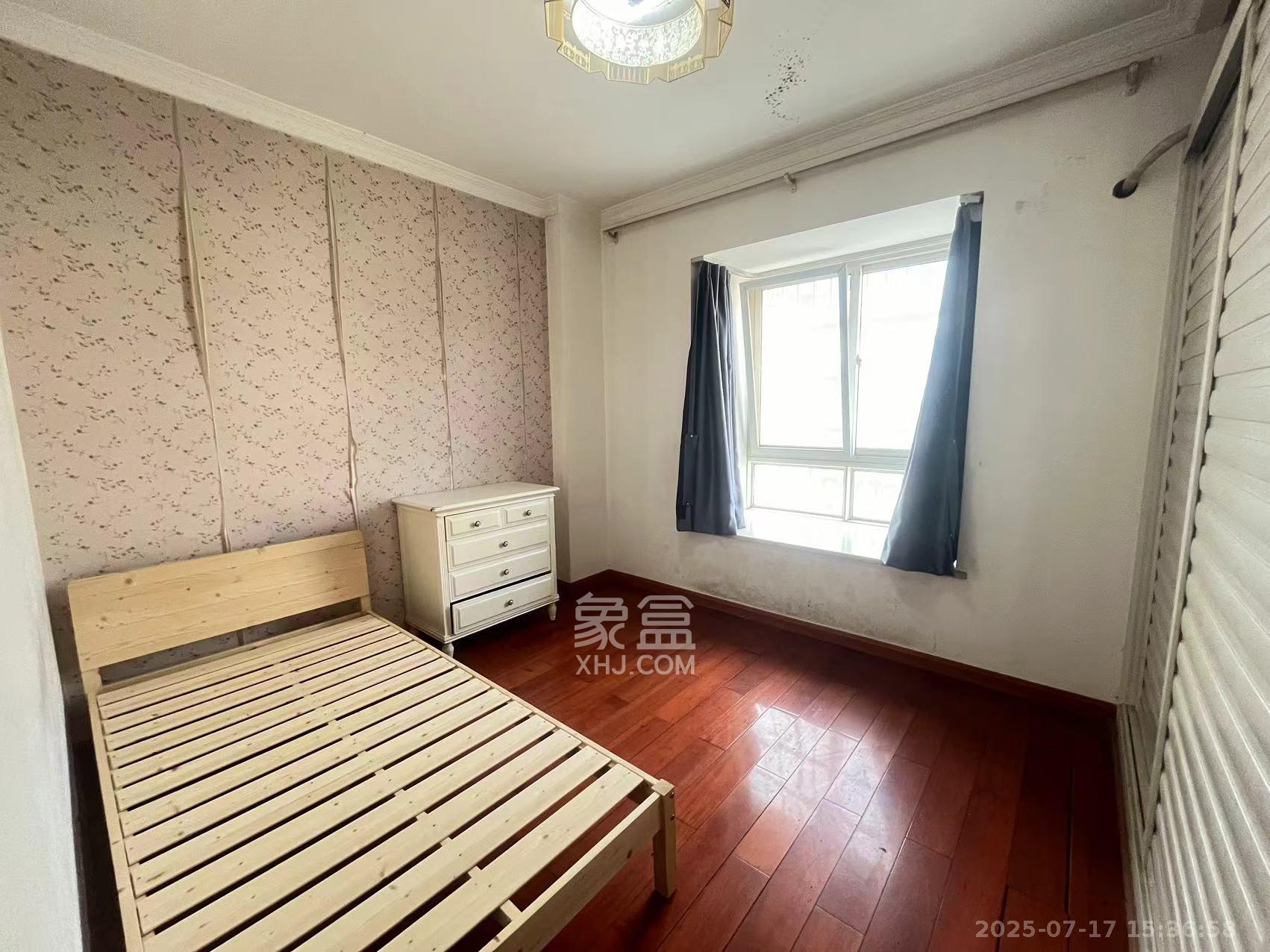 天伦公寓 3室2厅2卫 2300.0元/月 天伦公寓 3室2厅2卫 2300.0元/月室内图