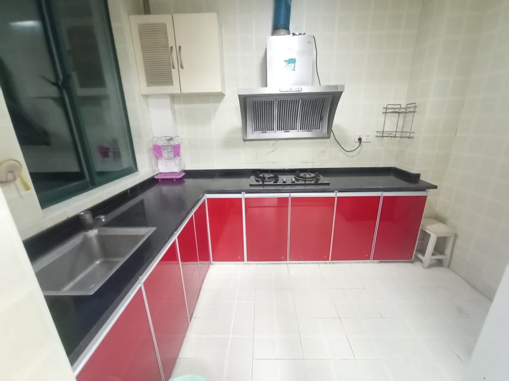 经世皇城 4室2厅3卫 96.8万 经世皇城 4室2厅3卫 96.8万室内图