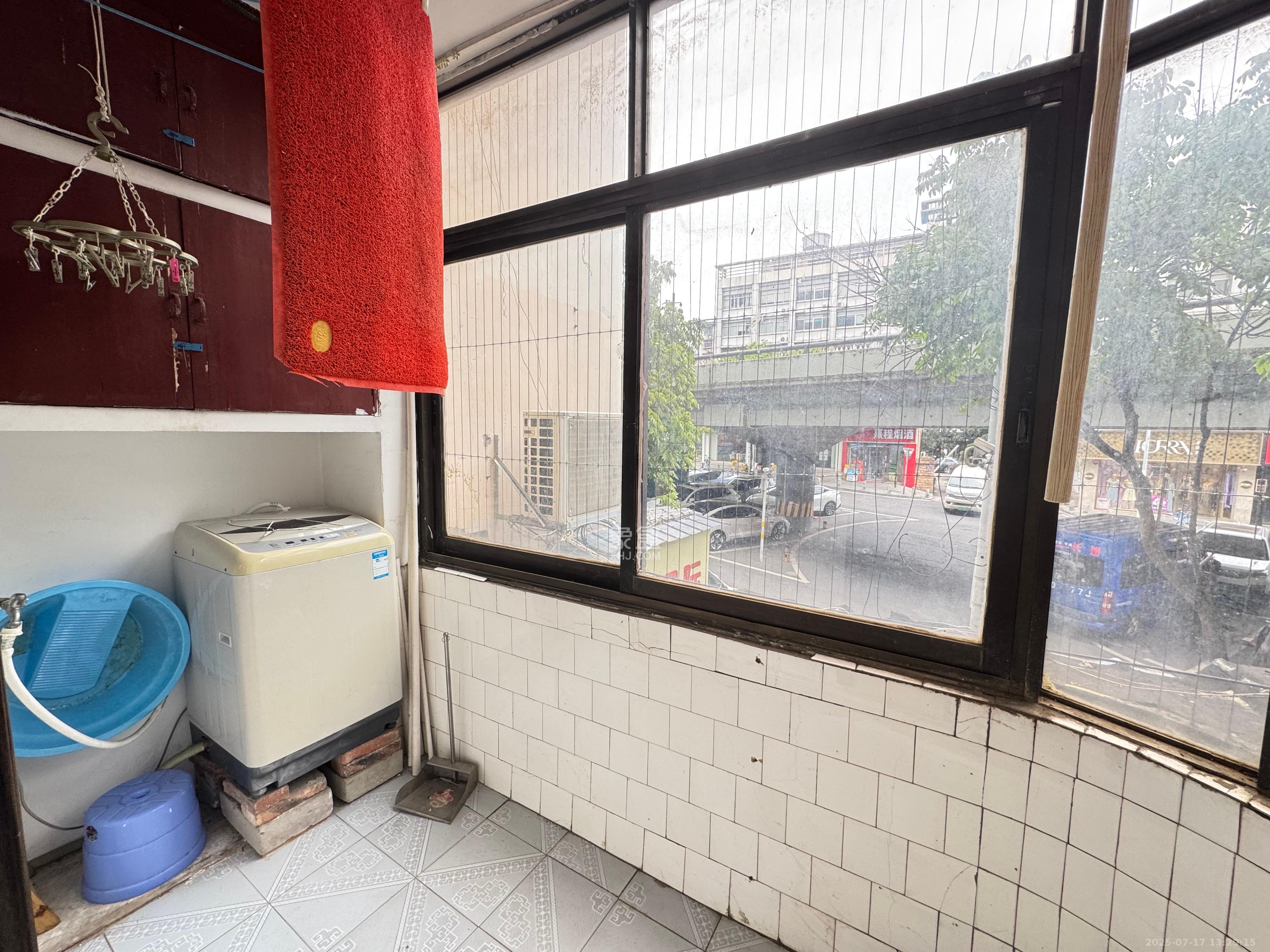 湖南省粮油公司宿舍  2室1厅1卫   1800.00元/月室内图