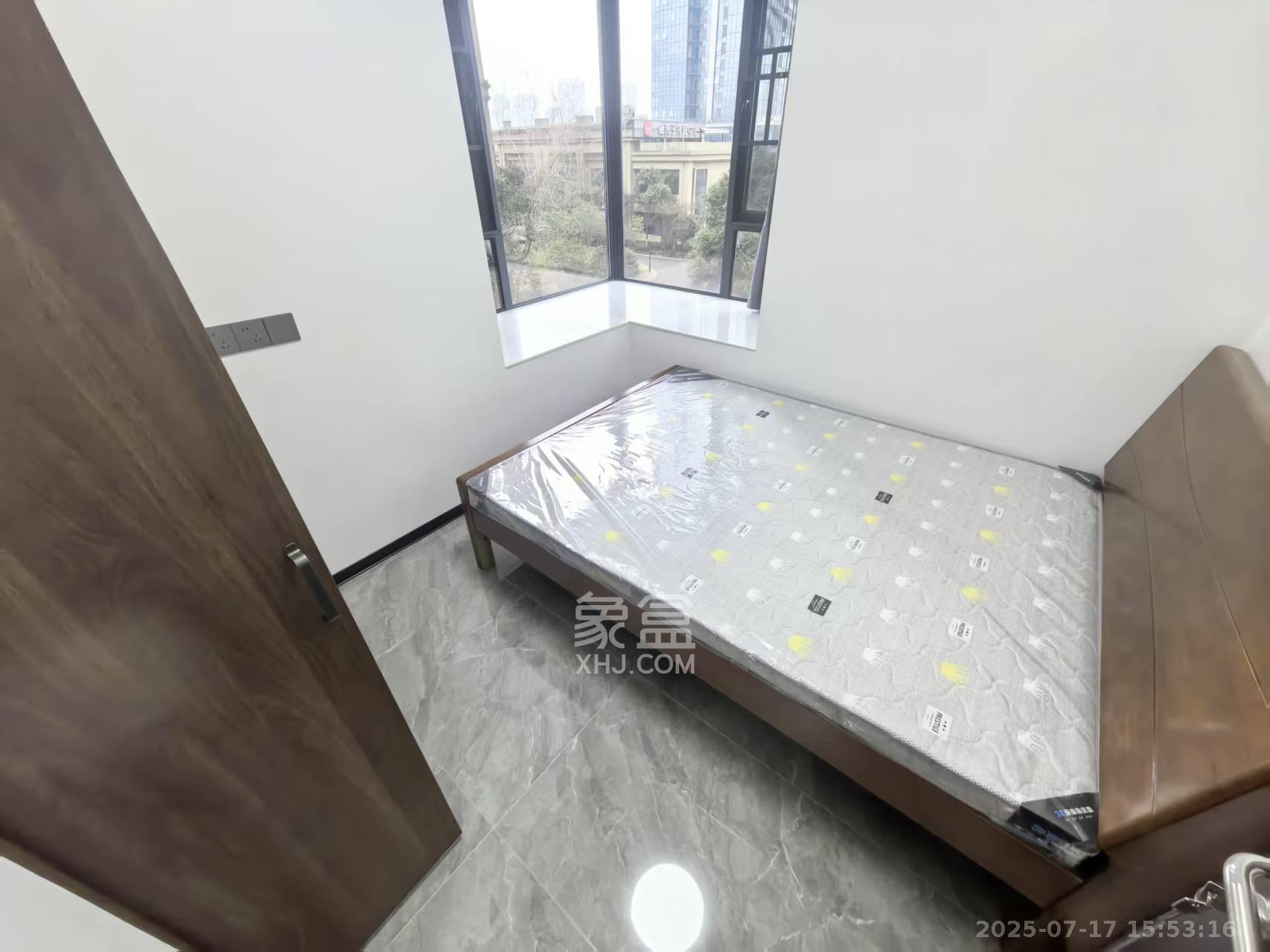 中建梅溪湖中心  3室2厅1卫   3300.00元/月室内图