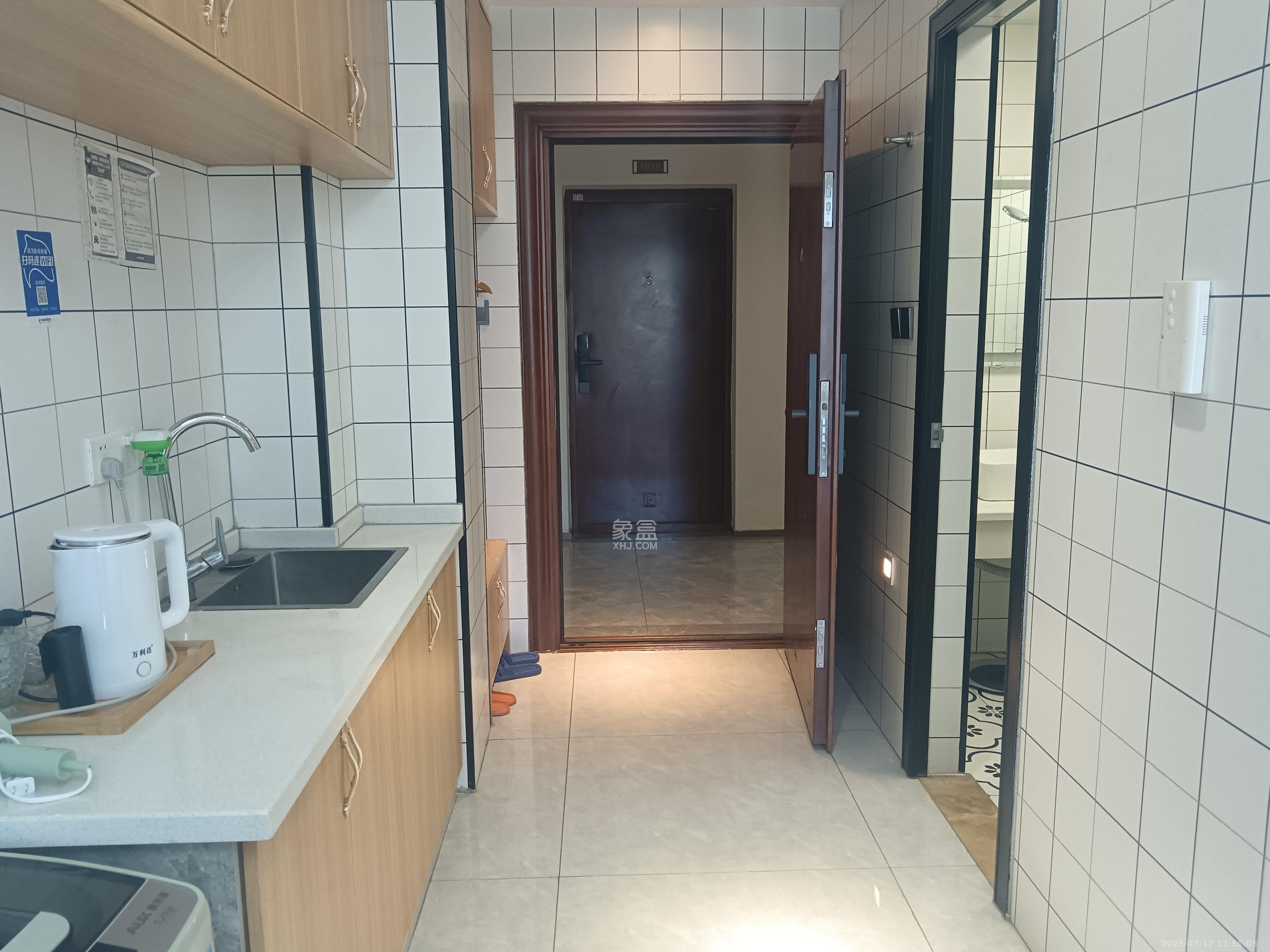 长沙高铁吾悦广场 1室1厅1卫 1500.0元/月 长沙高铁吾悦广场 1室1厅1卫 1500.0元/月室内图