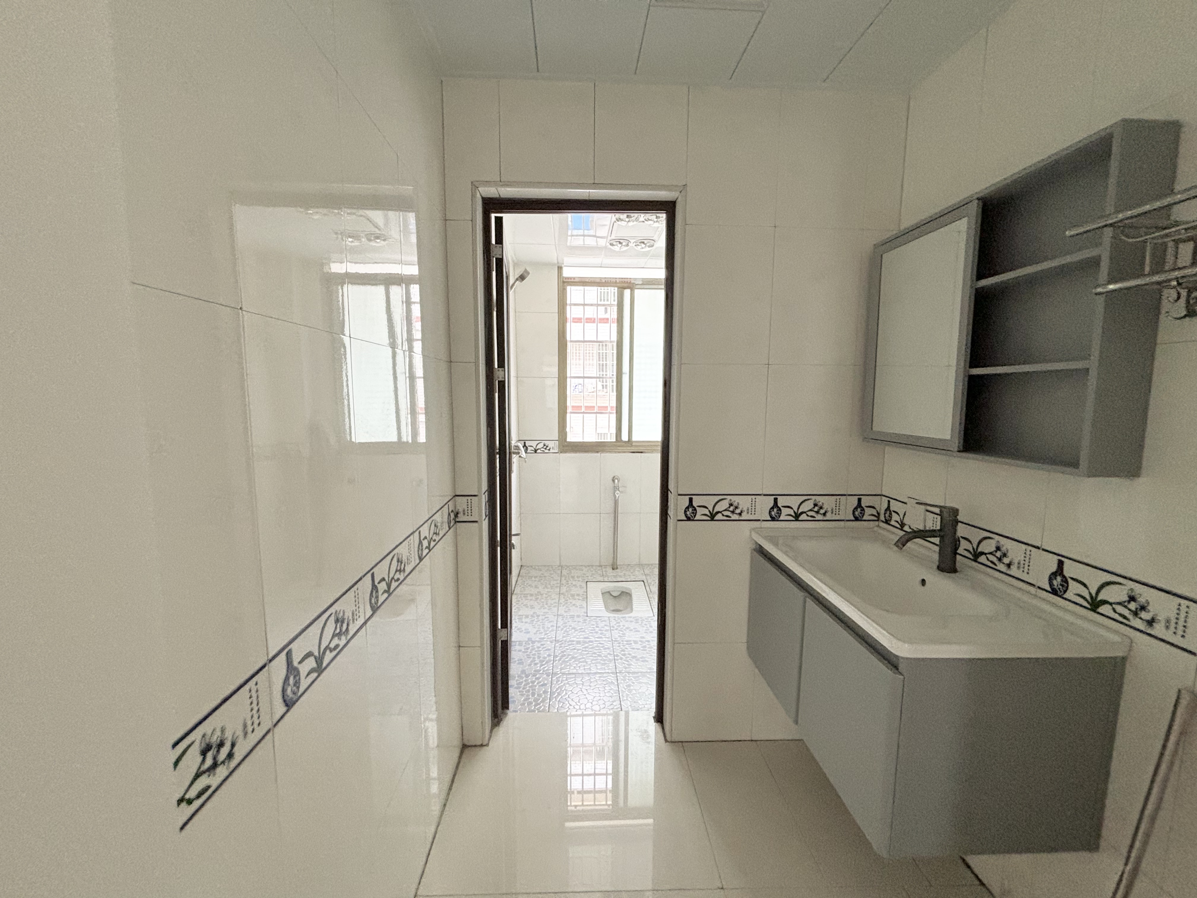 羊舞岭小区 3室2厅2卫 1500.0元/月 羊舞岭小区 3室2厅2卫 1500.0元/月室内图