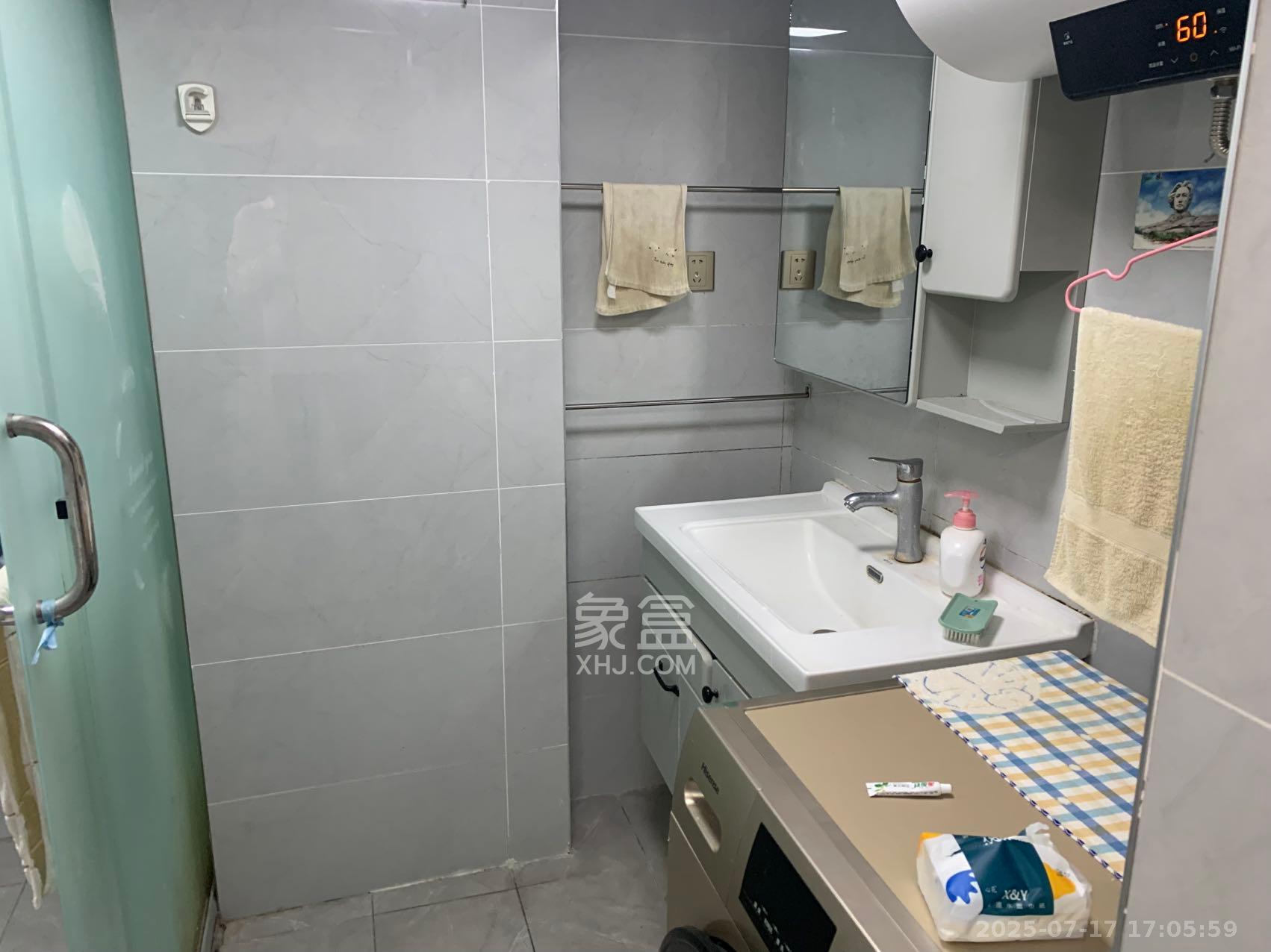 荣盛花语书苑 1室0厅0卫 1900.0元/月 荣盛花语书苑 1室0厅0卫 1900.0元/月室内图