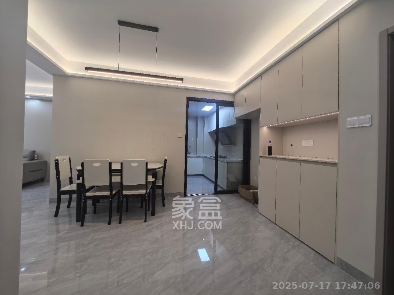 湘江学府  3室2厅1卫    44.8万 湘江学府  3室2厅1卫    44.8万室内图