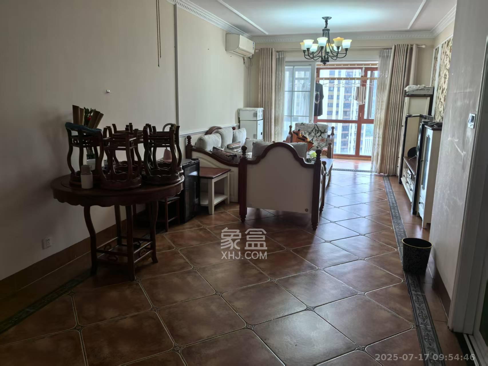 佳兆业云顶梅溪湖(佳兆业梅溪荟)  1室2厅1卫    2800.0元/月 佳兆业云顶梅溪湖(佳兆业梅溪荟)  1室2厅1卫    2800.0元/月