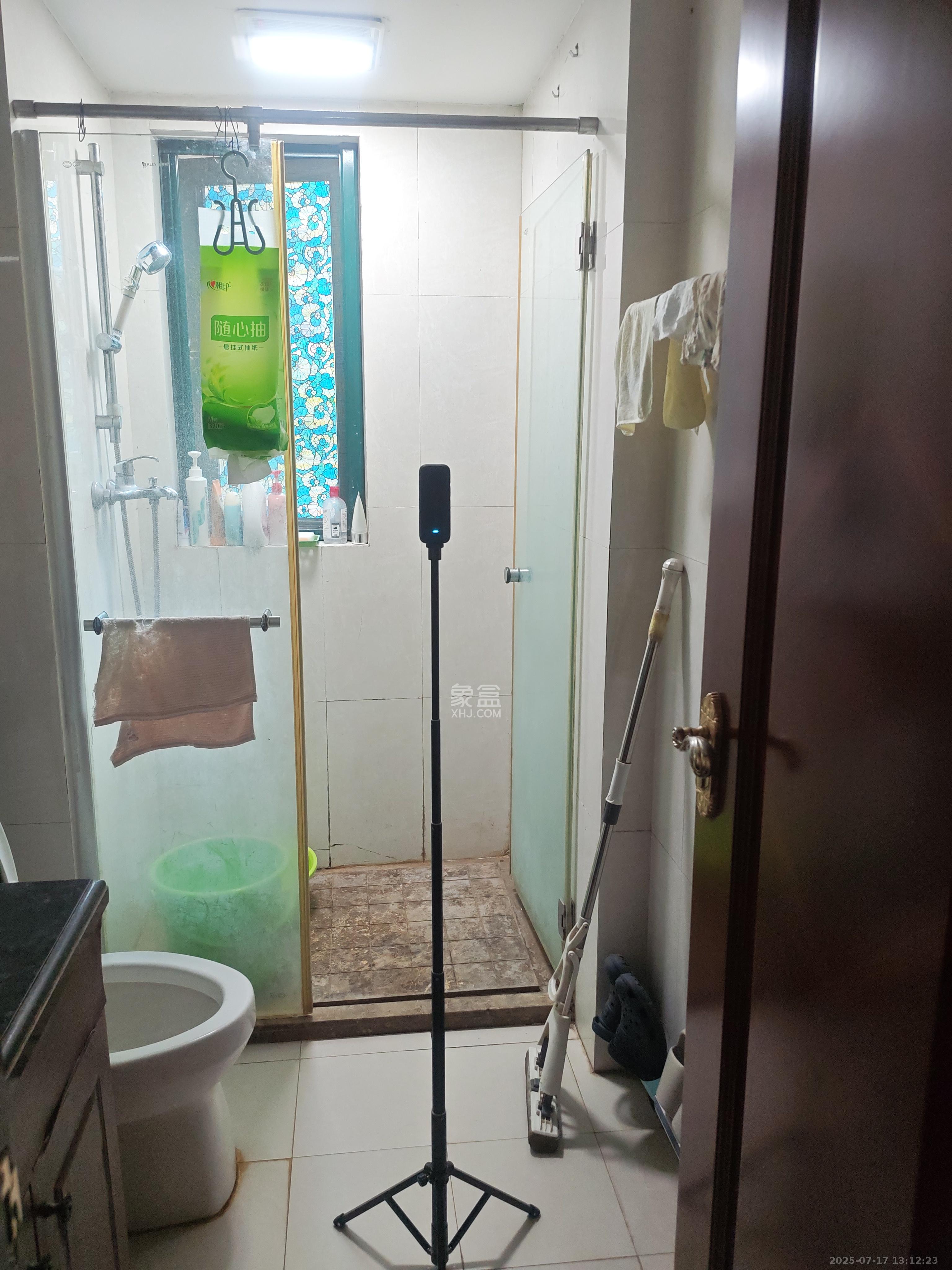 恒大华府 3室2厅1卫 2500.0元/月 恒大华府 3室2厅1卫 2500.0元/月室内图