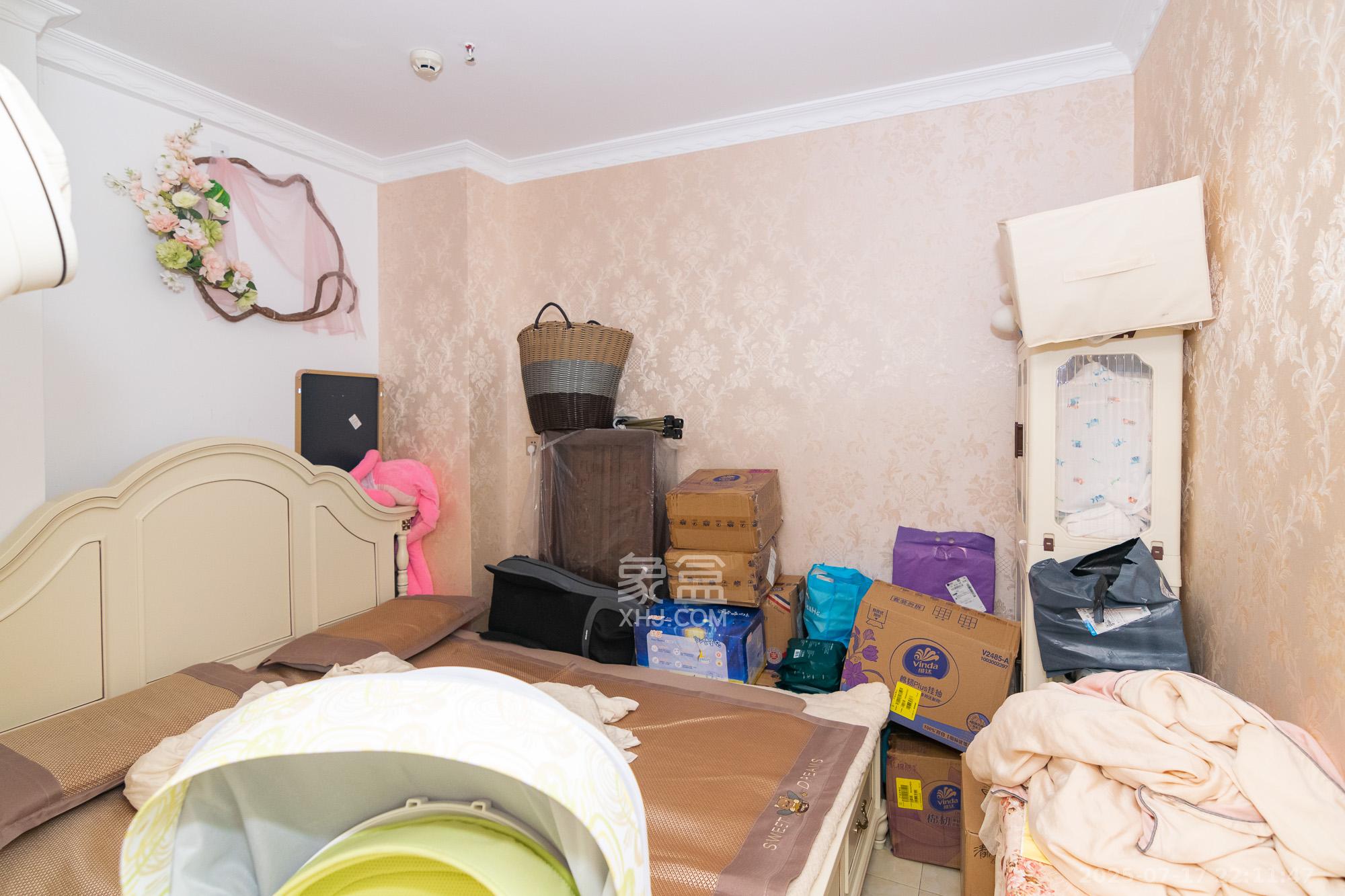 润和紫郡一期  2室2厅1卫    38.8万 润和紫郡一期  2室2厅1卫    38.8万卧室