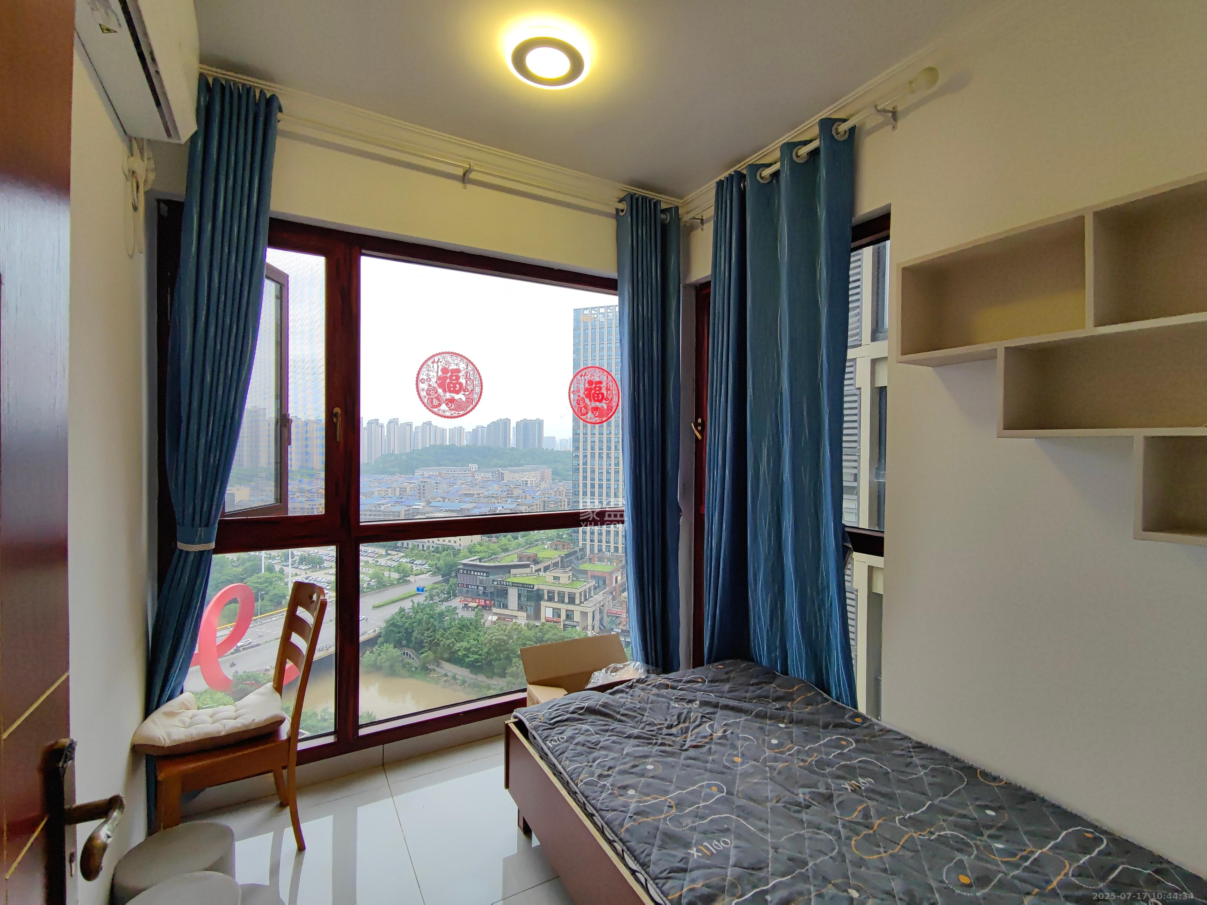 中建梅溪湖中心 3室2厅1卫 2800.0元/月 中建梅溪湖中心 3室2厅1卫 2800.0元/月室内图