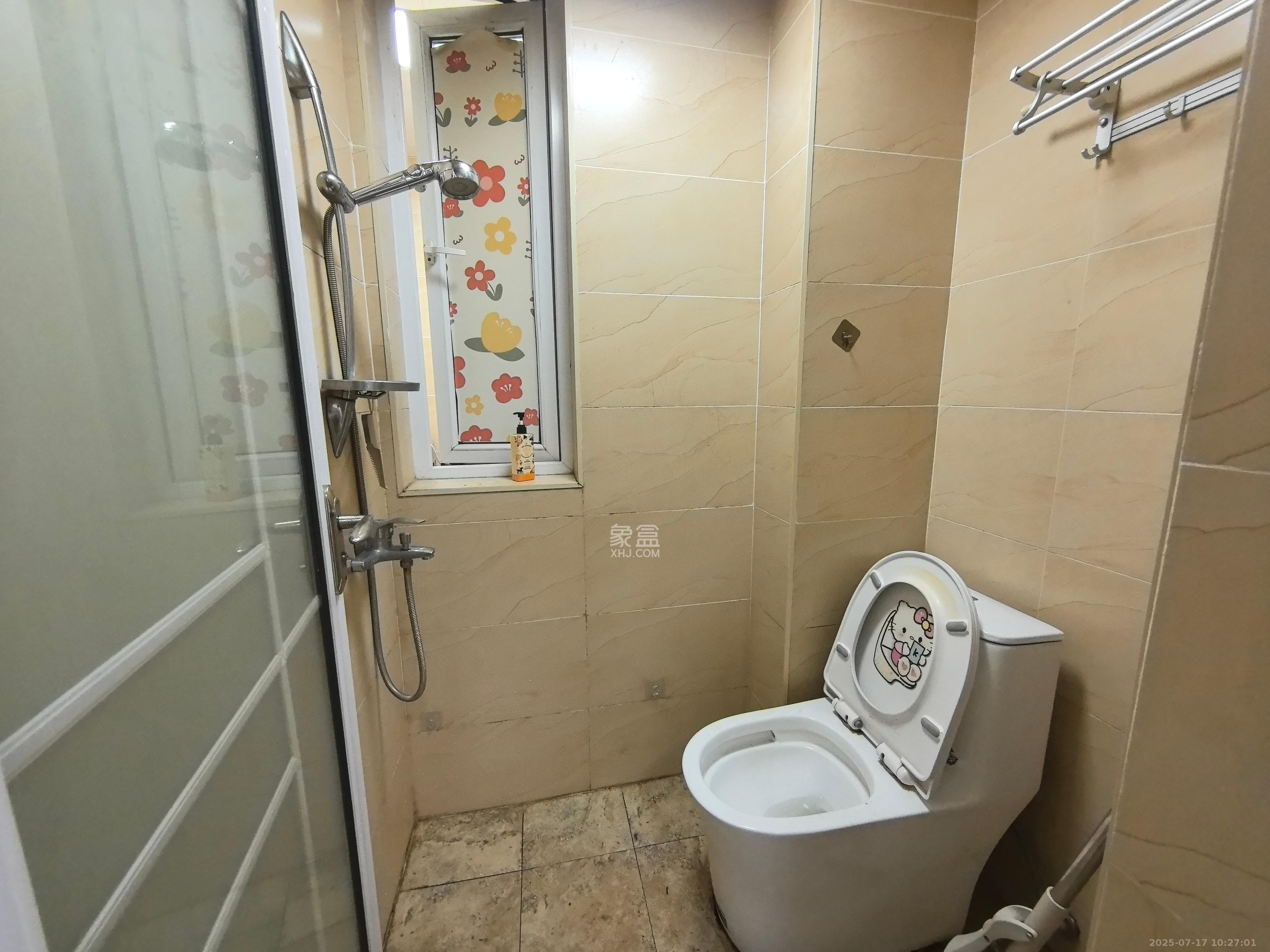 万国城(当代满庭春MOMA)三期  2室2厅1卫    2200.0元/月 万国城(当代满庭春MOMA)三期  2室2厅1卫    2200.0元/月室内图