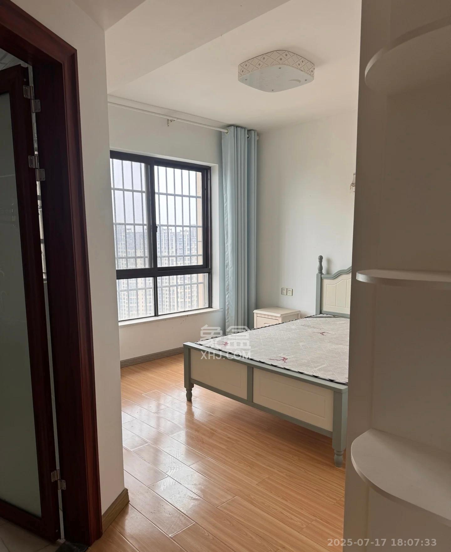 金科世界城 3室2厅2卫 2500.0元/月 金科世界城 3室2厅2卫 2500.0元/月室内图