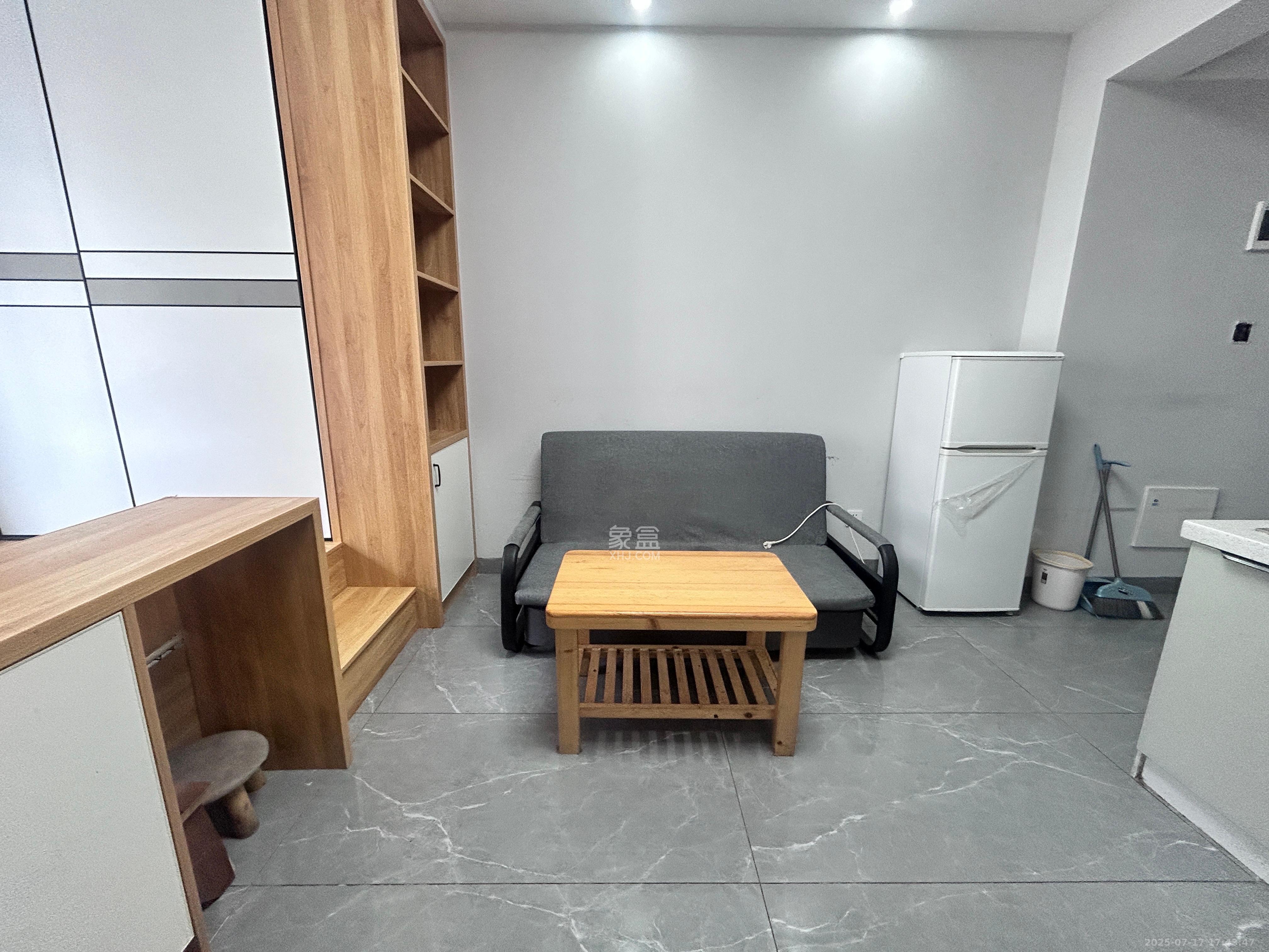 湘熙水郡(观澜海赋家园) 1室1厅1卫 1400.0元/月 湘熙水郡(观澜海赋家园) 1室1厅1卫 1400.0元/月室内图