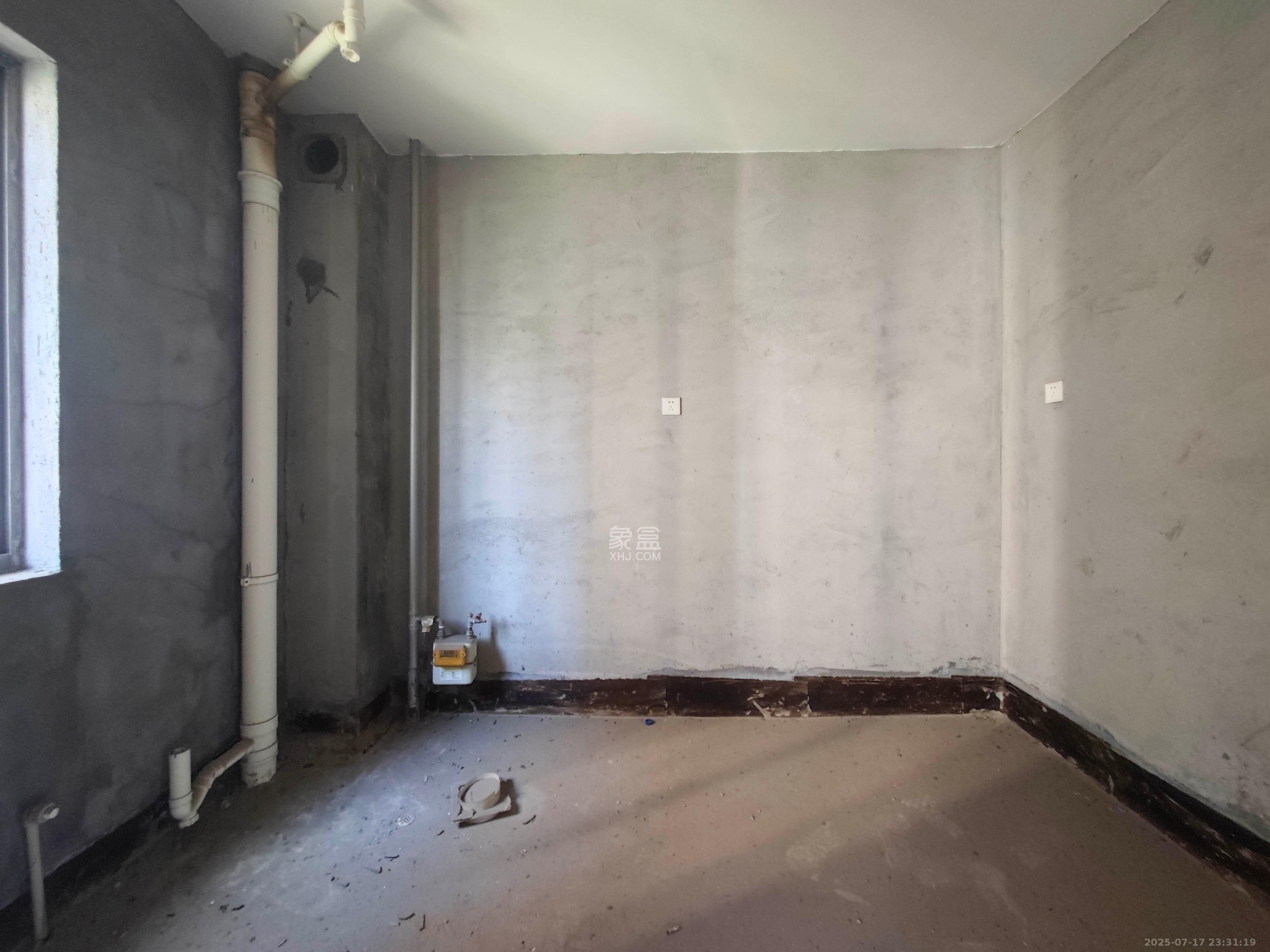 鑫天御景湾 3室2厅2卫 106.8万 鑫天御景湾 3室2厅2卫 106.8万其他