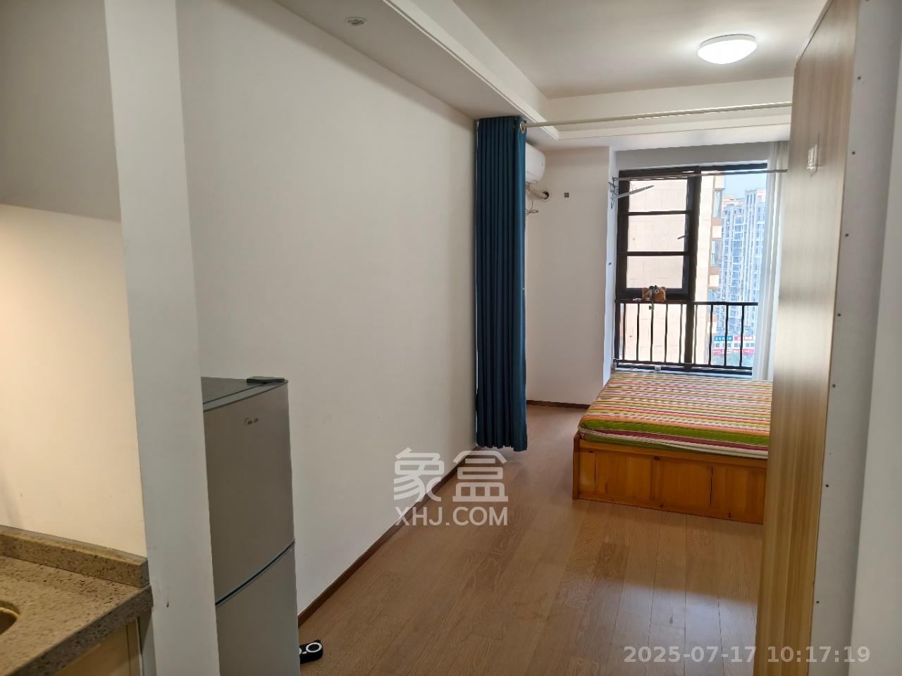 旭辉华宇南宸府  1室1厅1卫    1400.0元/月 旭辉华宇南宸府  1室1厅1卫    1400.0元/月室内图