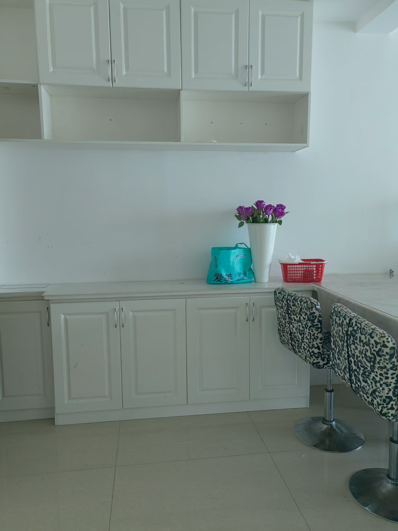 鸿泰冶金雅苑 2室2厅1卫 1660.0元/月 鸿泰冶金雅苑 2室2厅1卫 1660.0元/月室内图