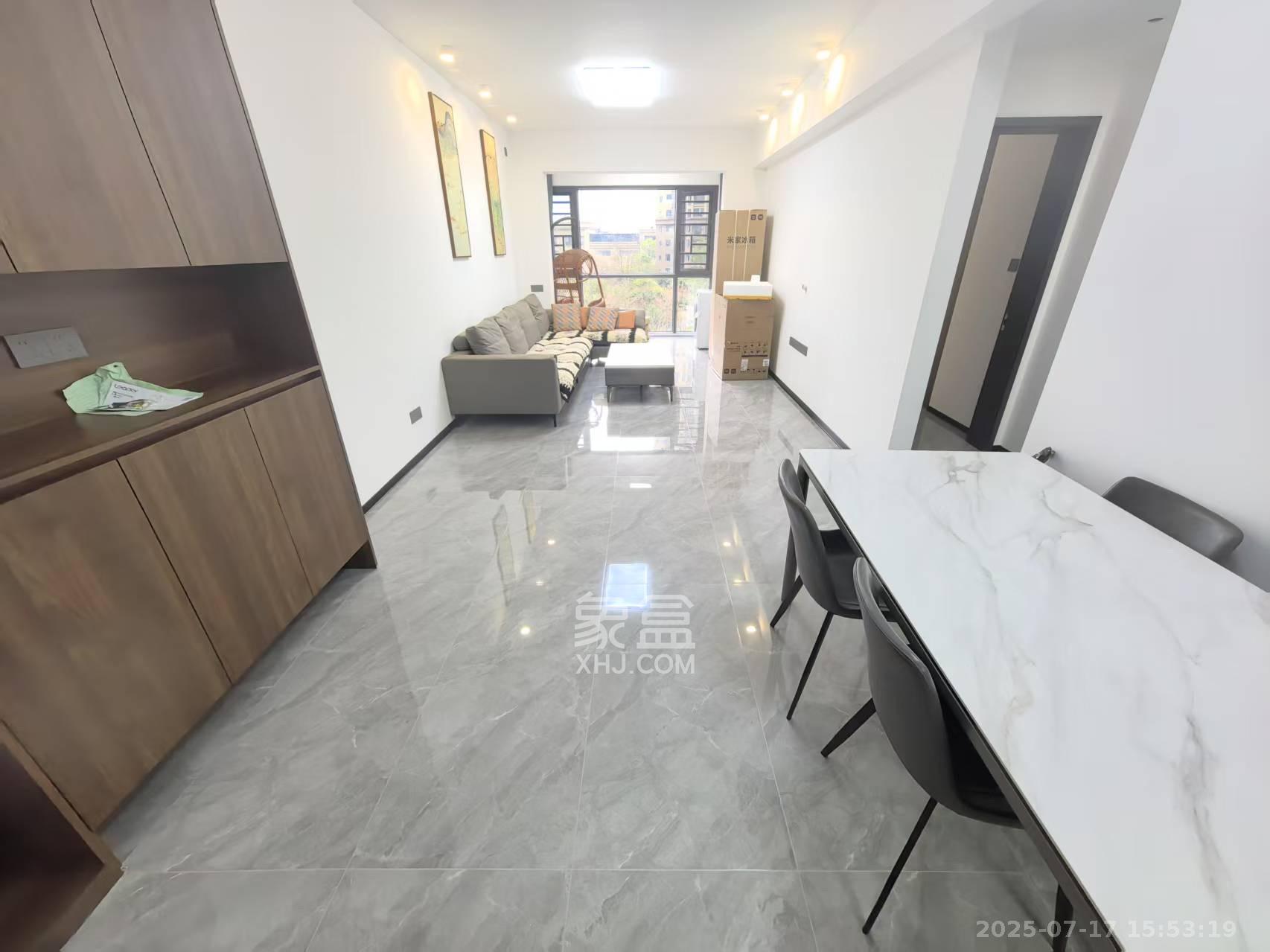 中建梅溪湖中心  3室2厅1卫   3300.00元/月室内图
