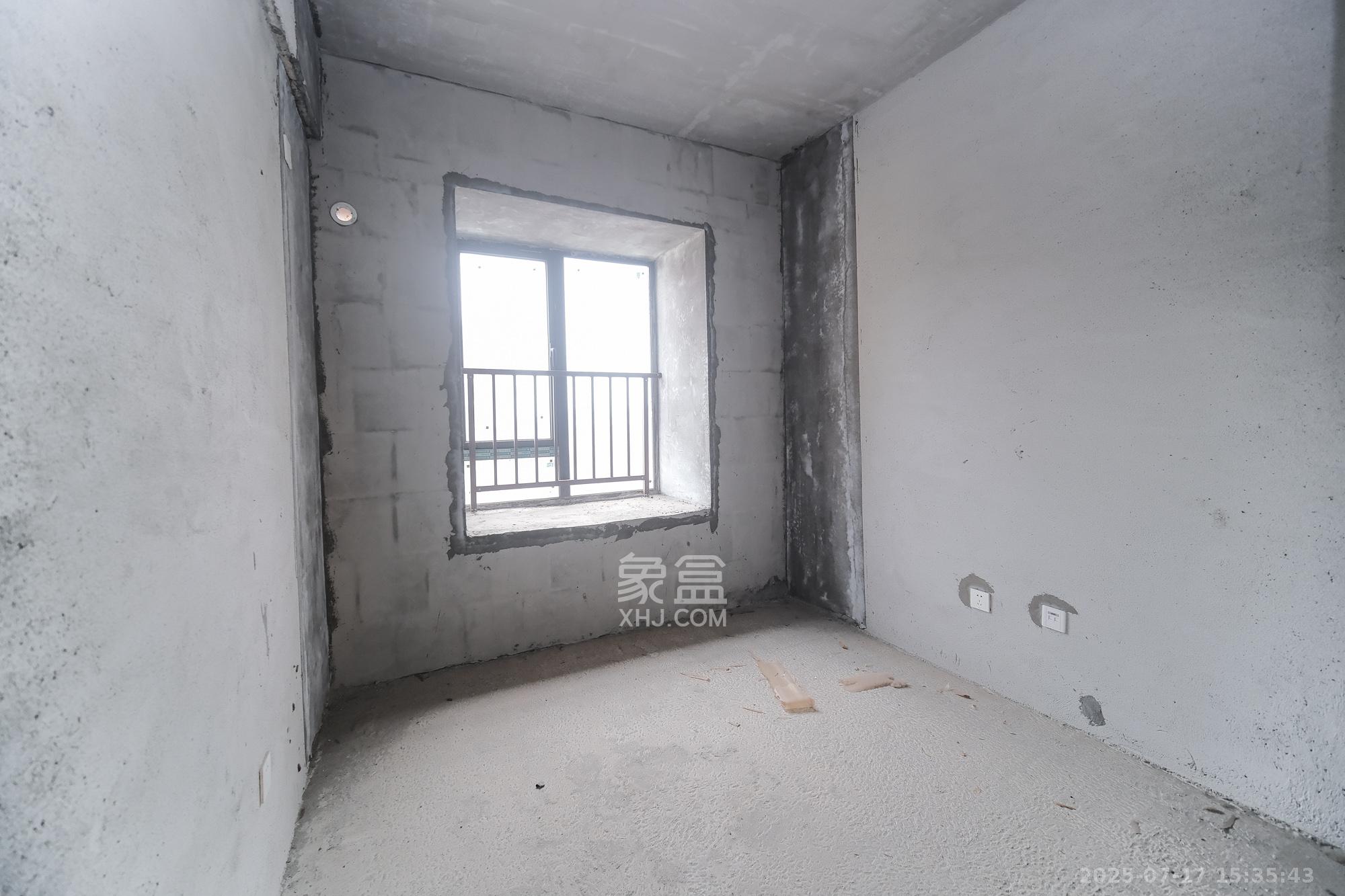 星雅美辰  4室2厅2卫    112.0万 星雅美辰  4室2厅2卫    112.0万卧室