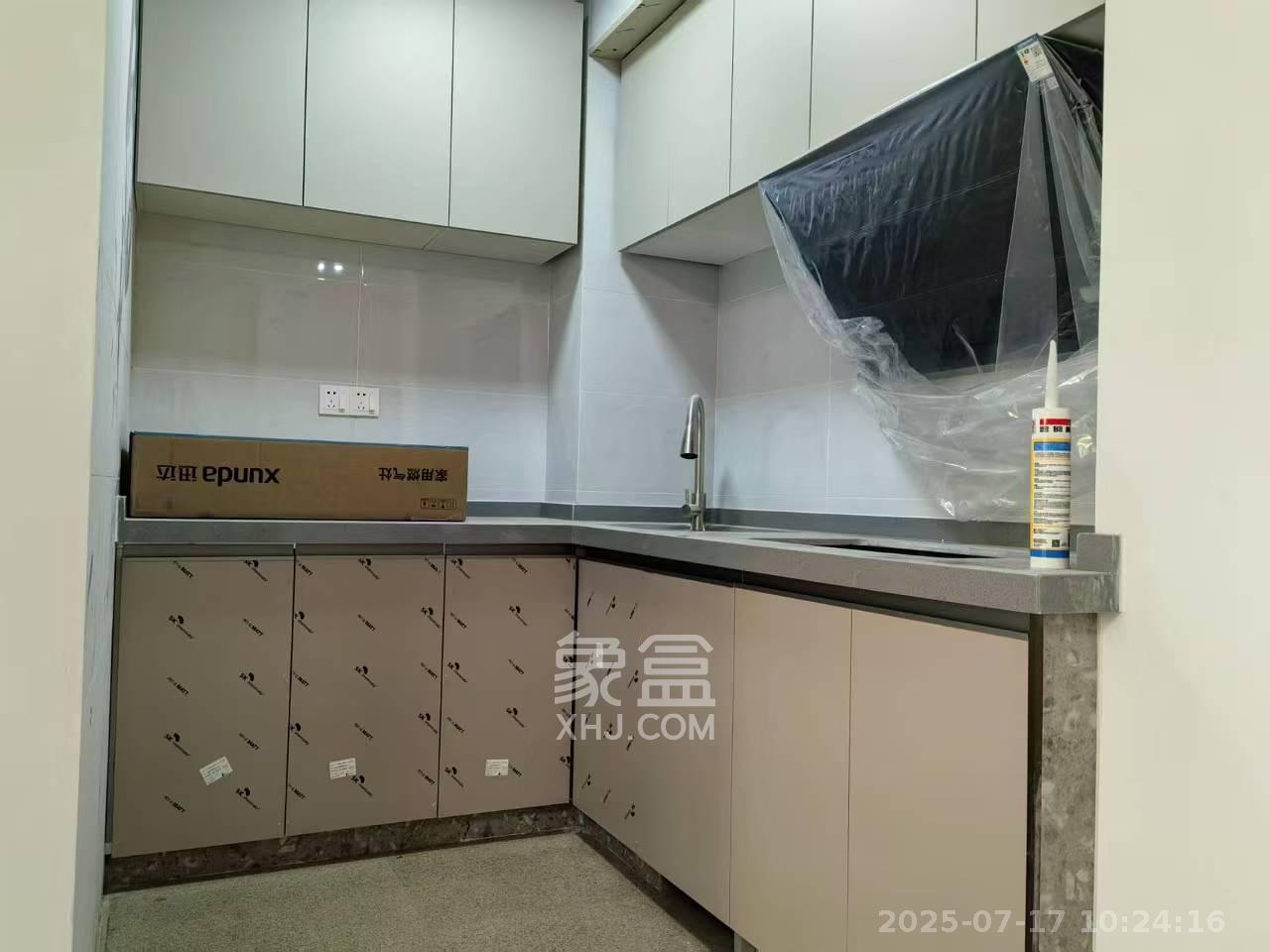 地税五分局小区  1室2厅1卫   1800.00元/月室内图