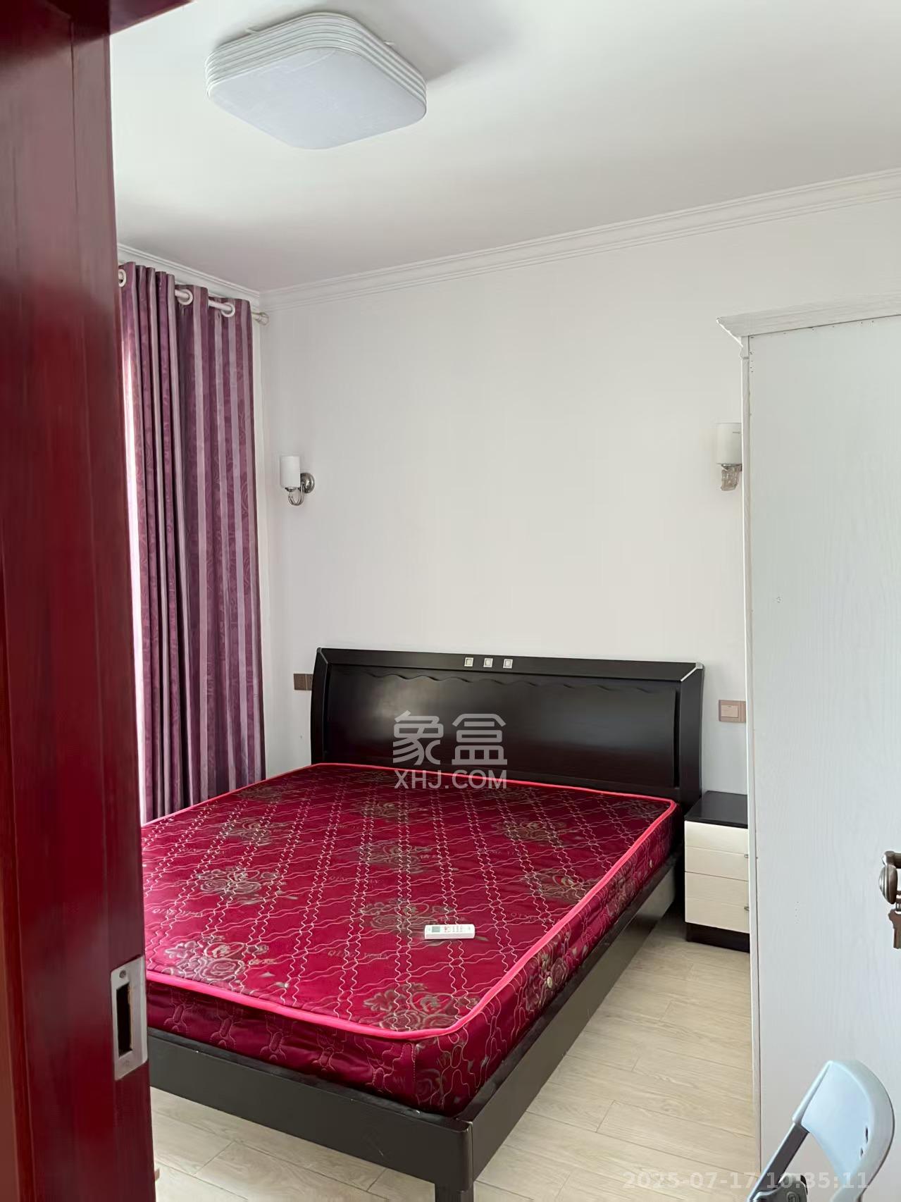 万里时代 2室2厅1卫 2200.0元/月 万里时代 2室2厅1卫 2200.0元/月室内图