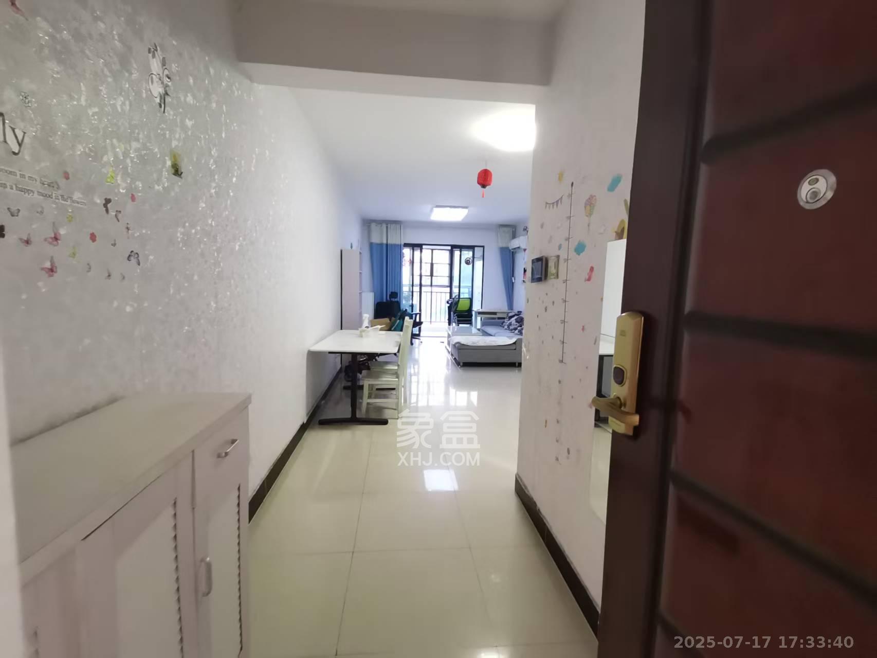 中海梅溪湖壹号 3室2厅2卫 2800.0元/月 中海梅溪湖壹号 3室2厅2卫 2800.0元/月室内图