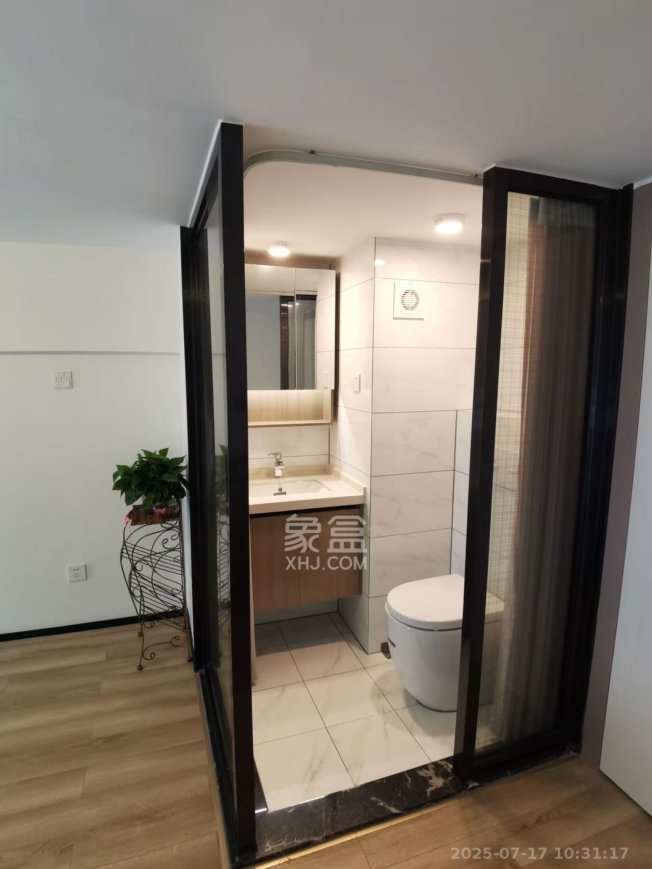 藏珑湖上公馆 1室1厅1卫 2800.0元/月 藏珑湖上公馆 1室1厅1卫 2800.0元/月室内图