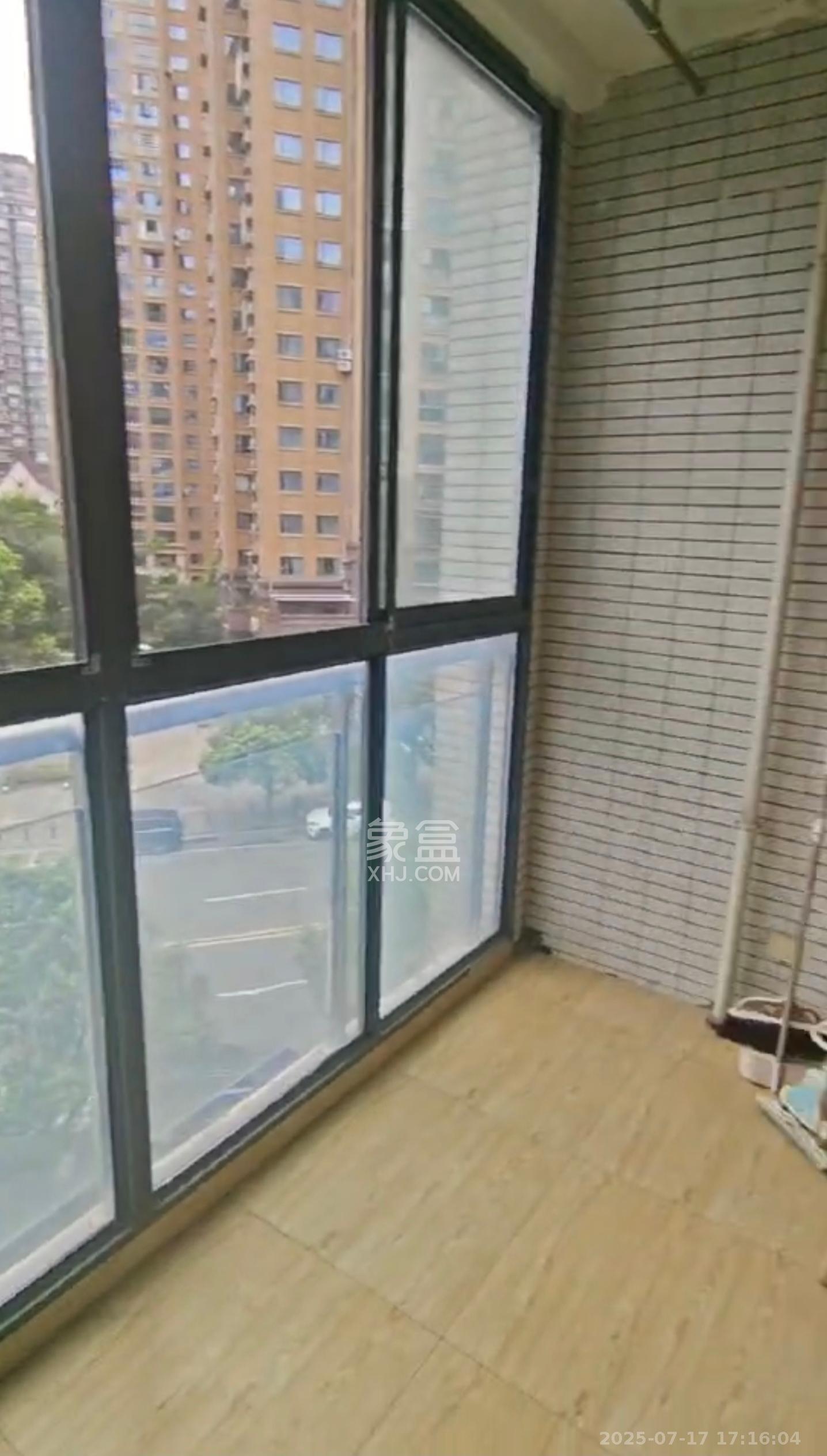 星城映象  1室1厅1卫   1500.00元/月室内图