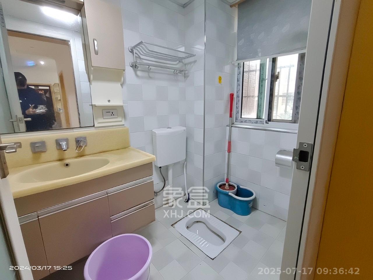 山水湾  3室2厅1卫    2000.0元/月室内图