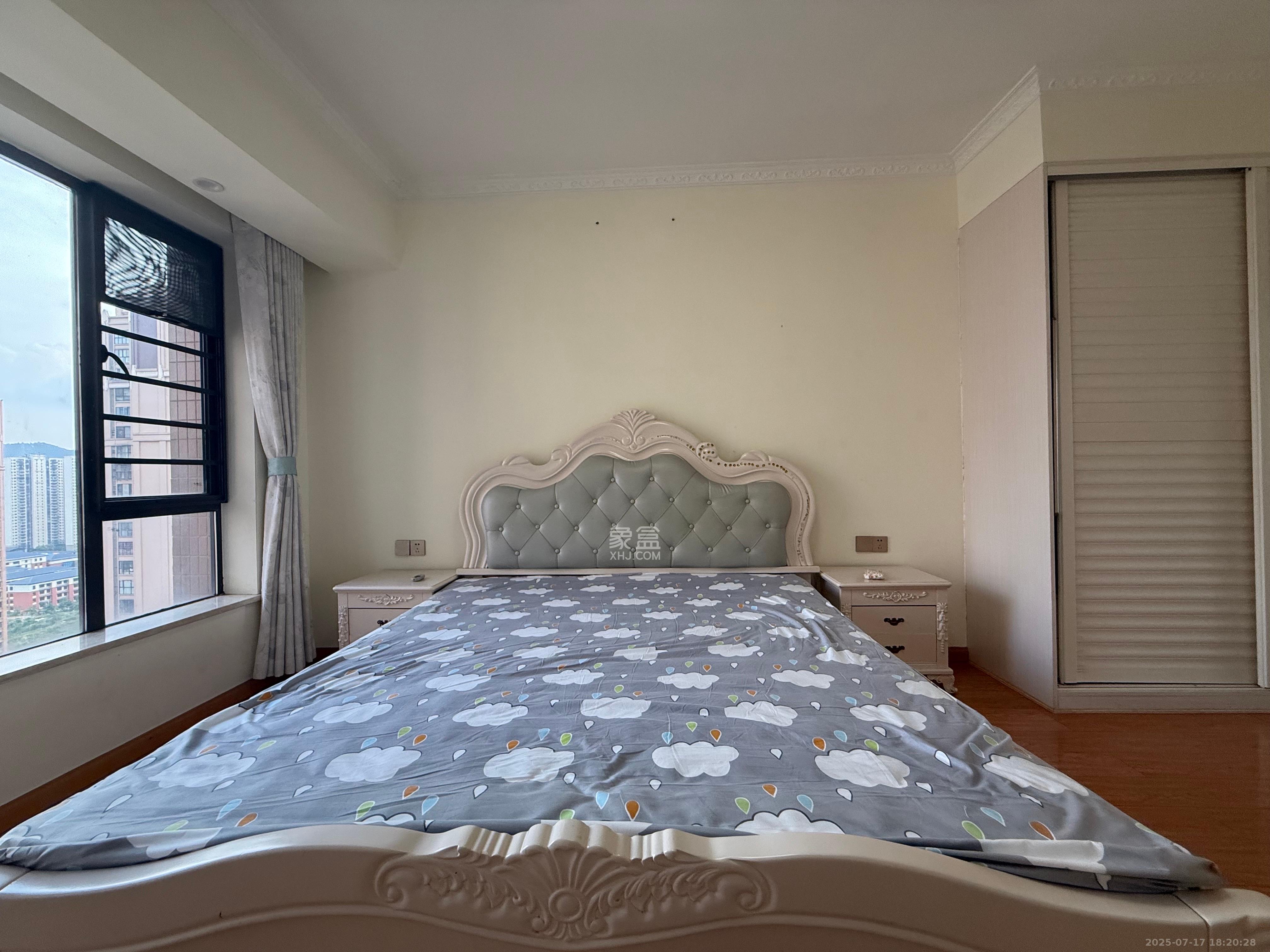 润和又一城 1室0厅0卫 2500.0元/月 润和又一城 1室0厅0卫 2500.0元/月室内图