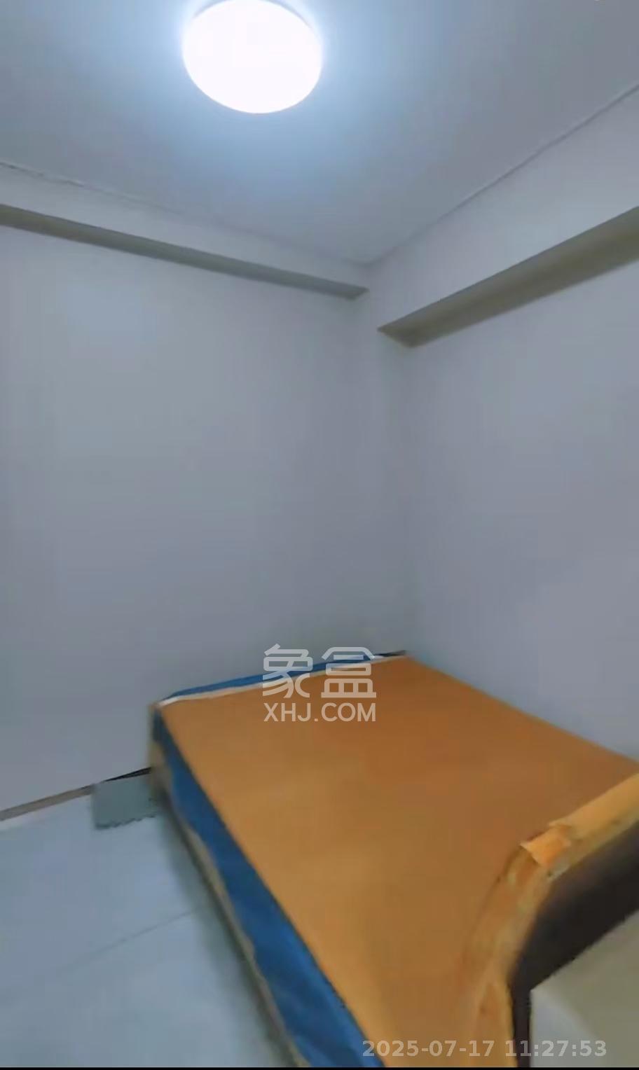 吴家坪散盘  1室0厅1卫    1600.0元/月室内图