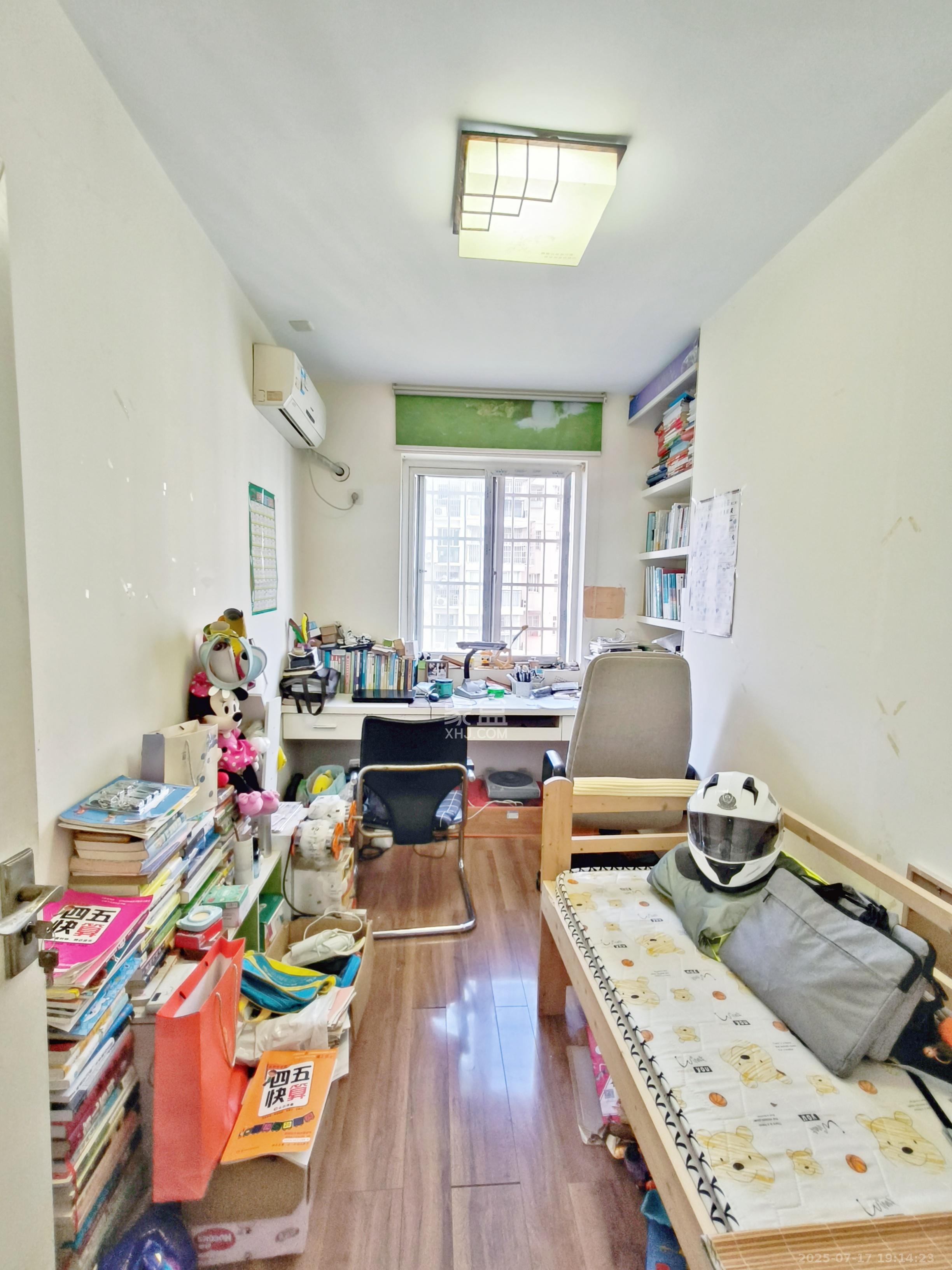 枫林美景  3室2厅1卫   2500.00元/月室内图