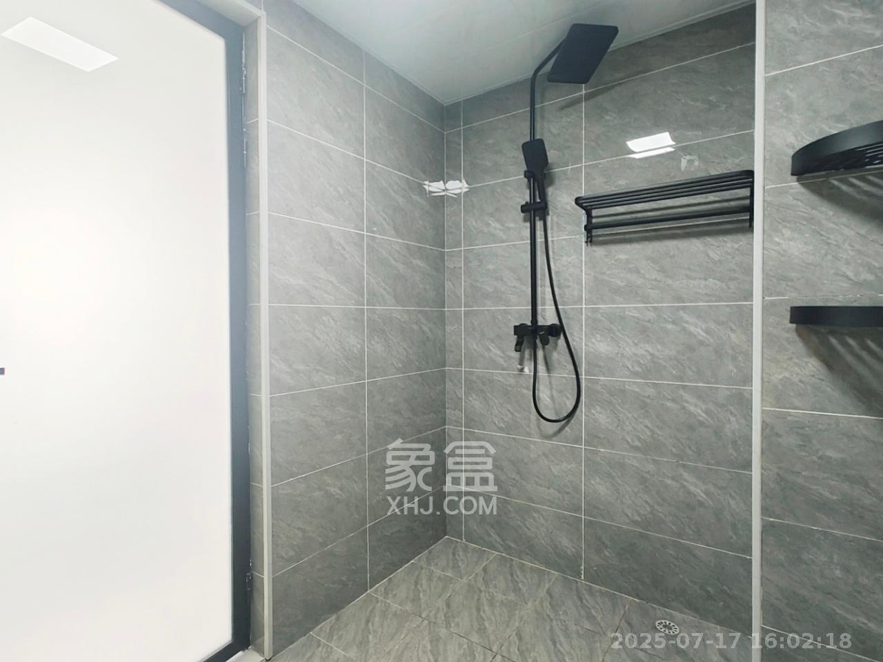 和顺府  4室2厅2卫   3150.00元/月室内图