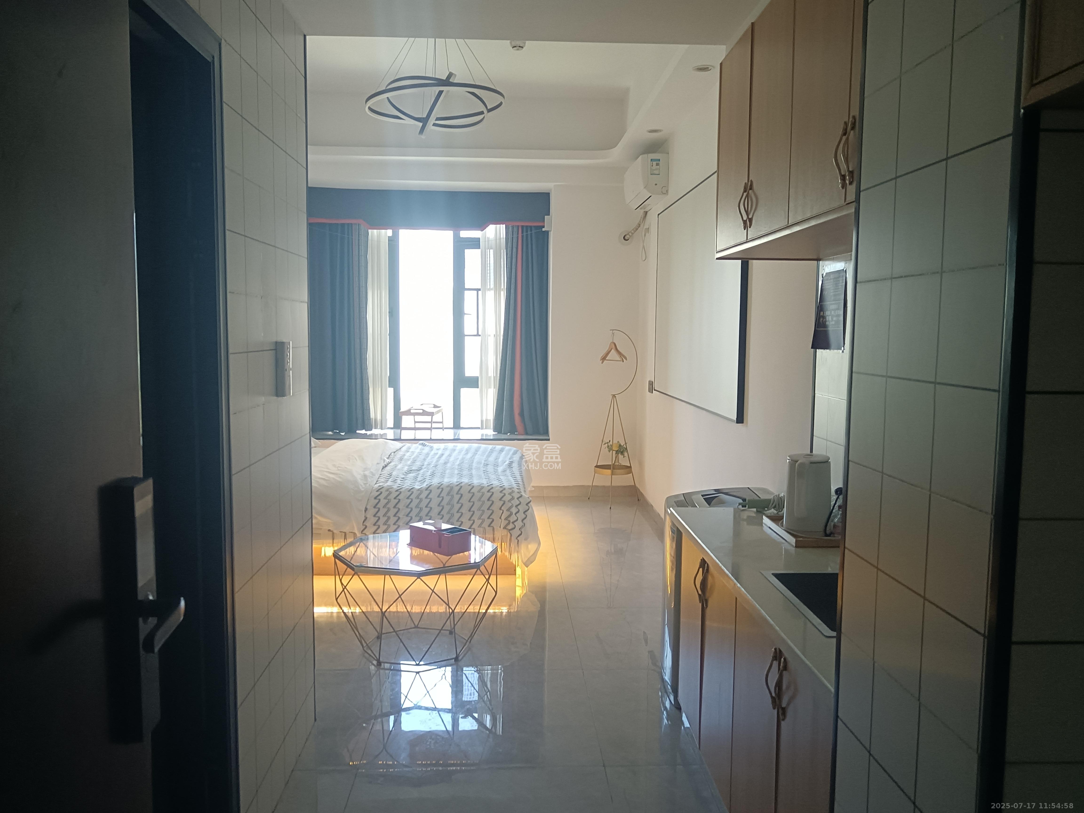 长沙高铁吾悦广场 1室1厅1卫 1500.0元/月 长沙高铁吾悦广场 1室1厅1卫 1500.0元/月室内图