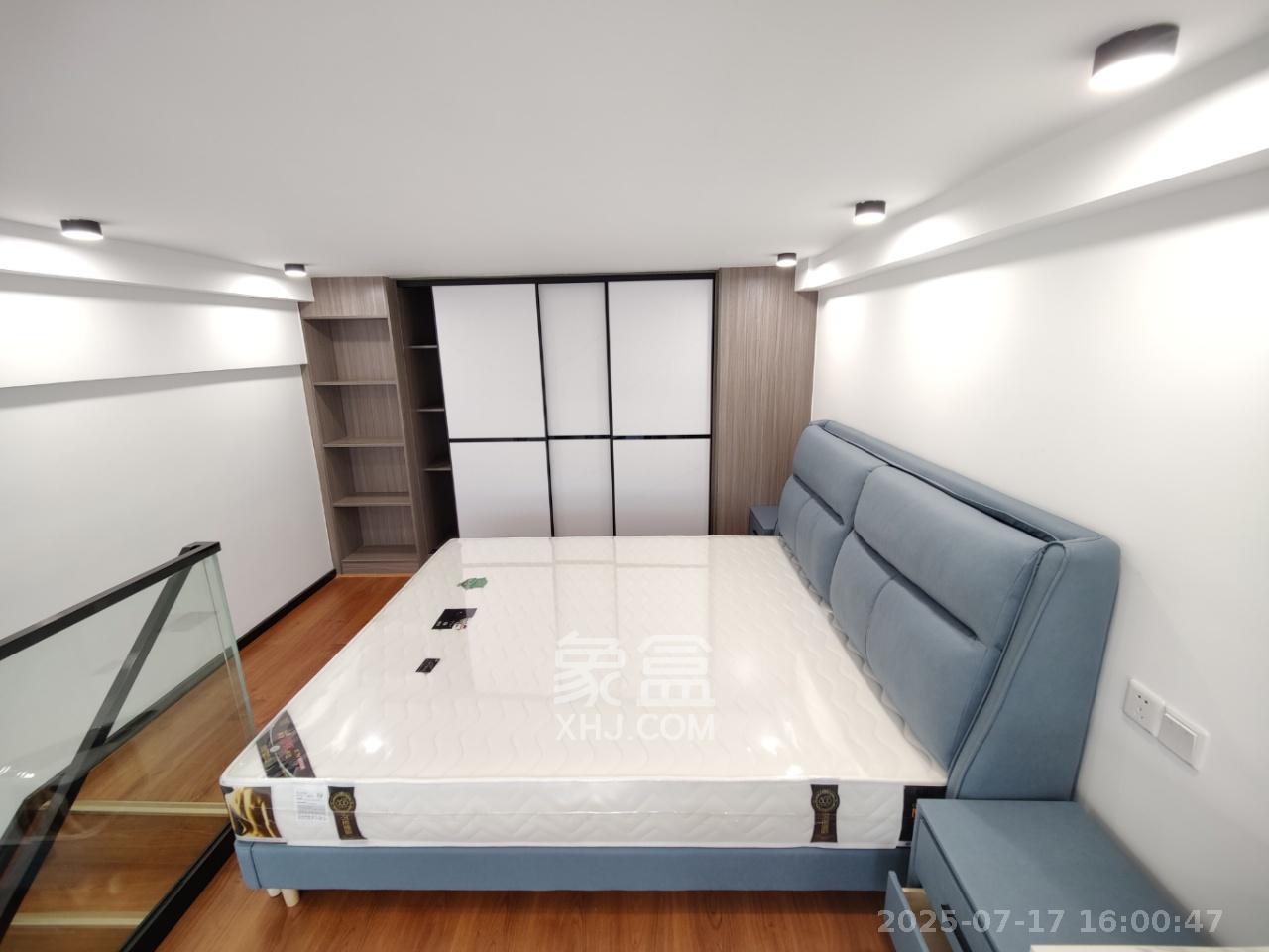 藏珑湖上公馆  1室1厅1卫   2700.00元/月室内图