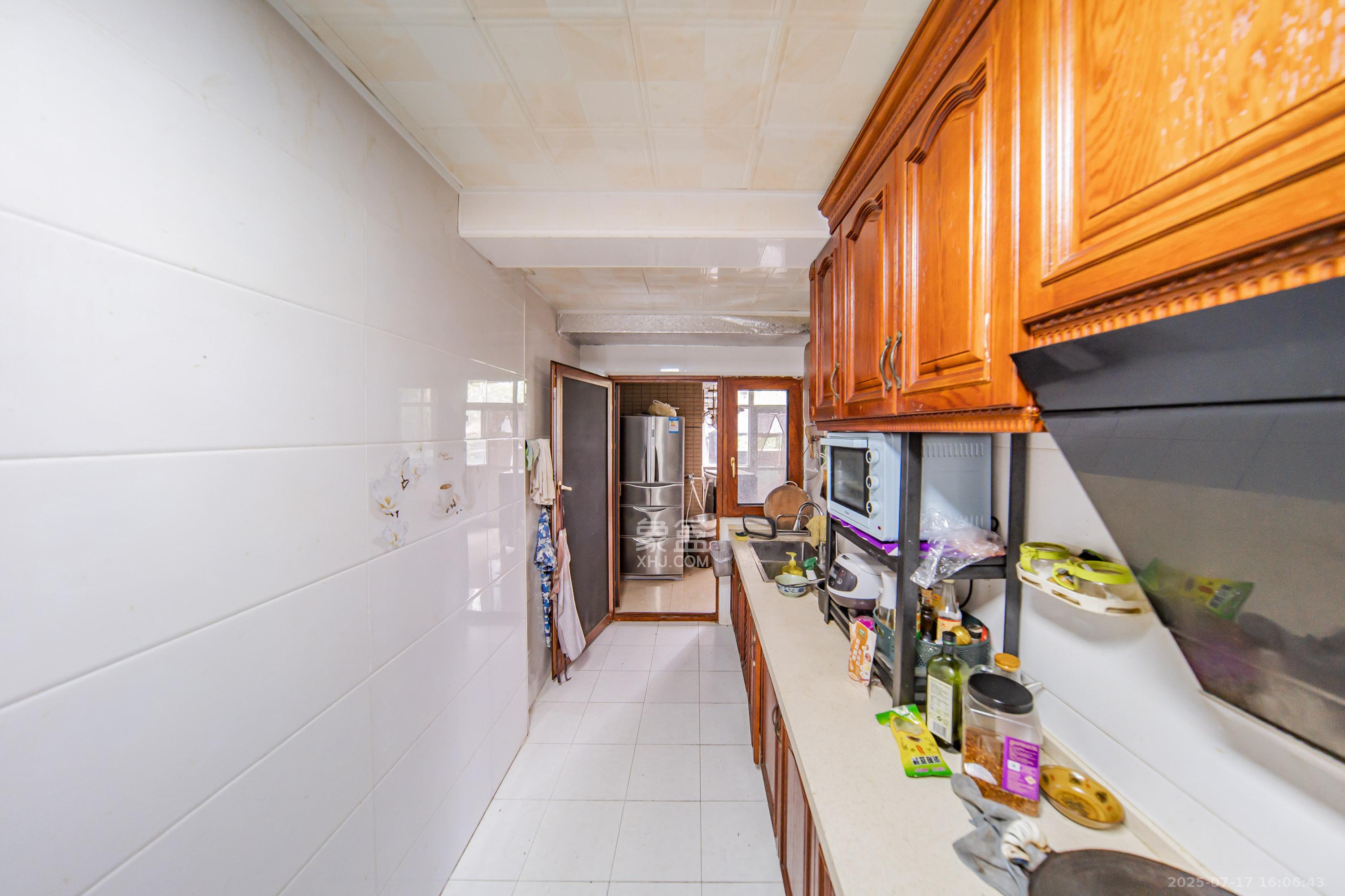 兰亭湾畔 4室2厅1卫 127.8万 兰亭湾畔 4室2厅1卫 127.8万厨房