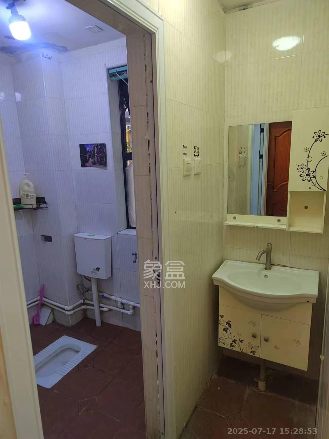 中海梅溪湖壹号  3室2厅1卫   2800.00元/月室内图