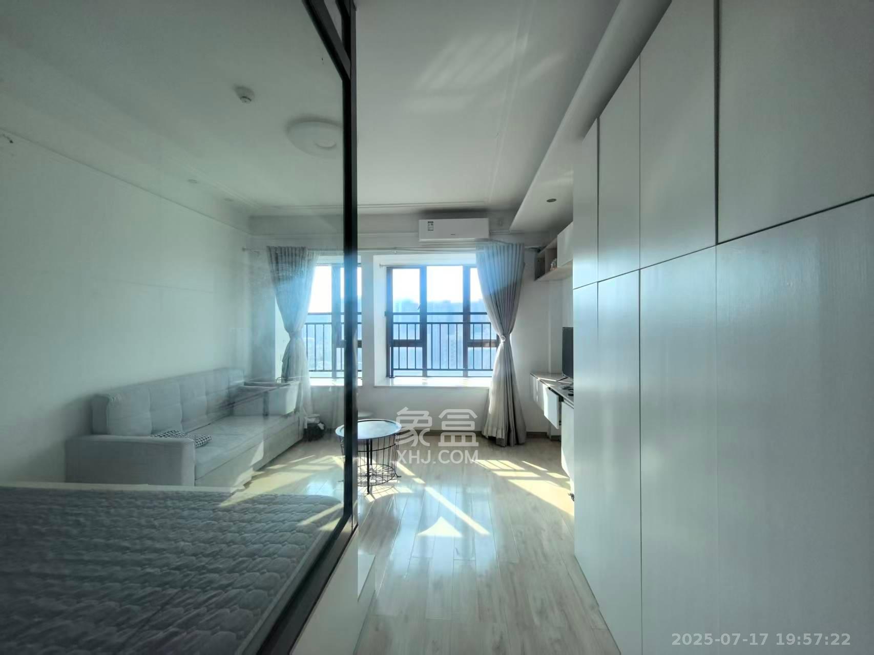 江山帝景哈佛  1室1厅1卫    1400.0元/月 江山帝景哈佛  1室1厅1卫    1400.0元/月